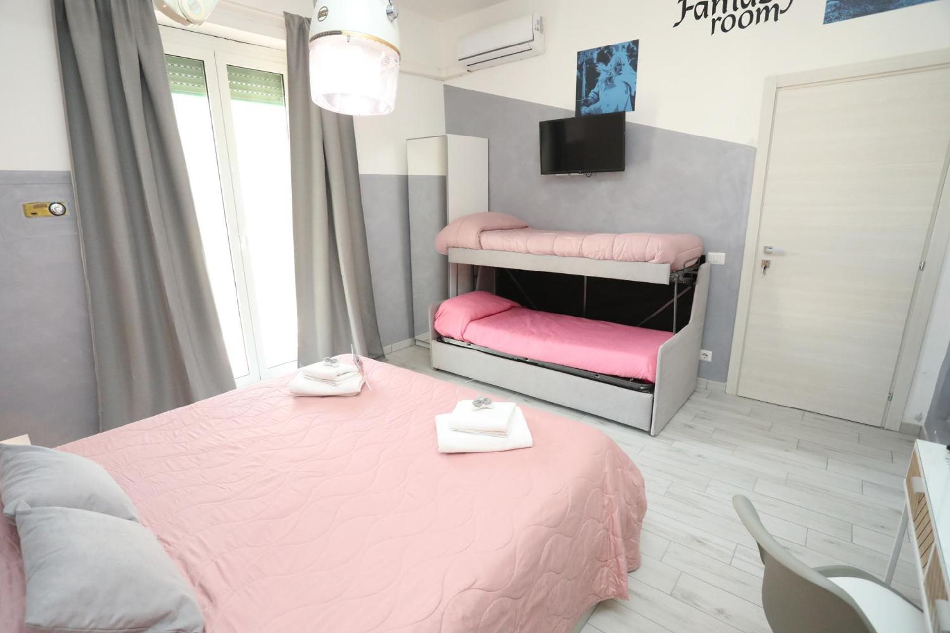 Cineroma Guest house