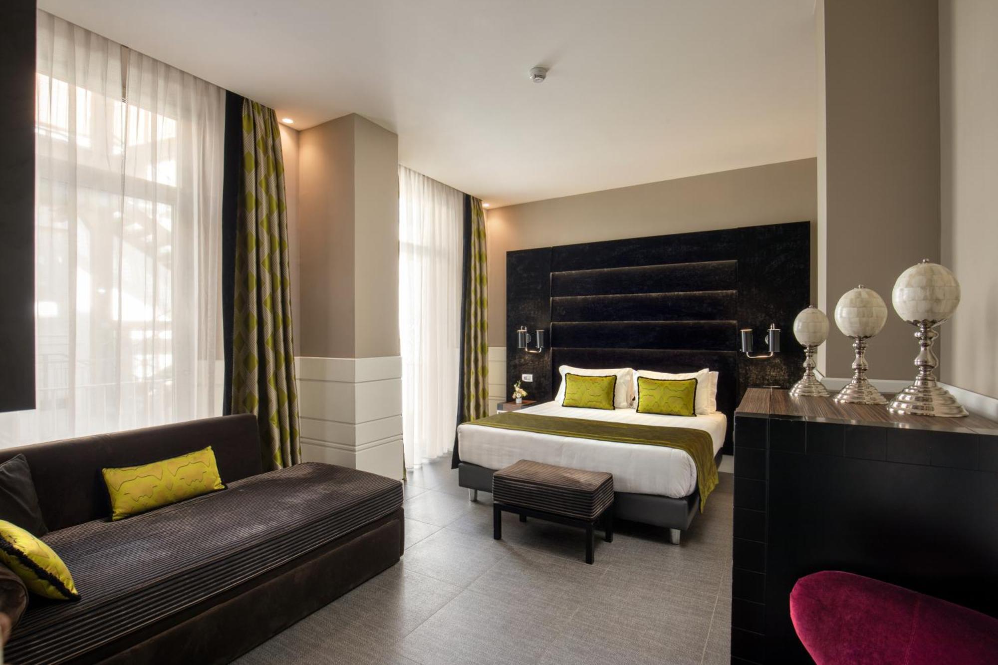 Hotel The Glam