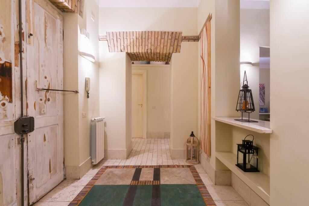 Apartment Borgo Pio - Quite And Spacious