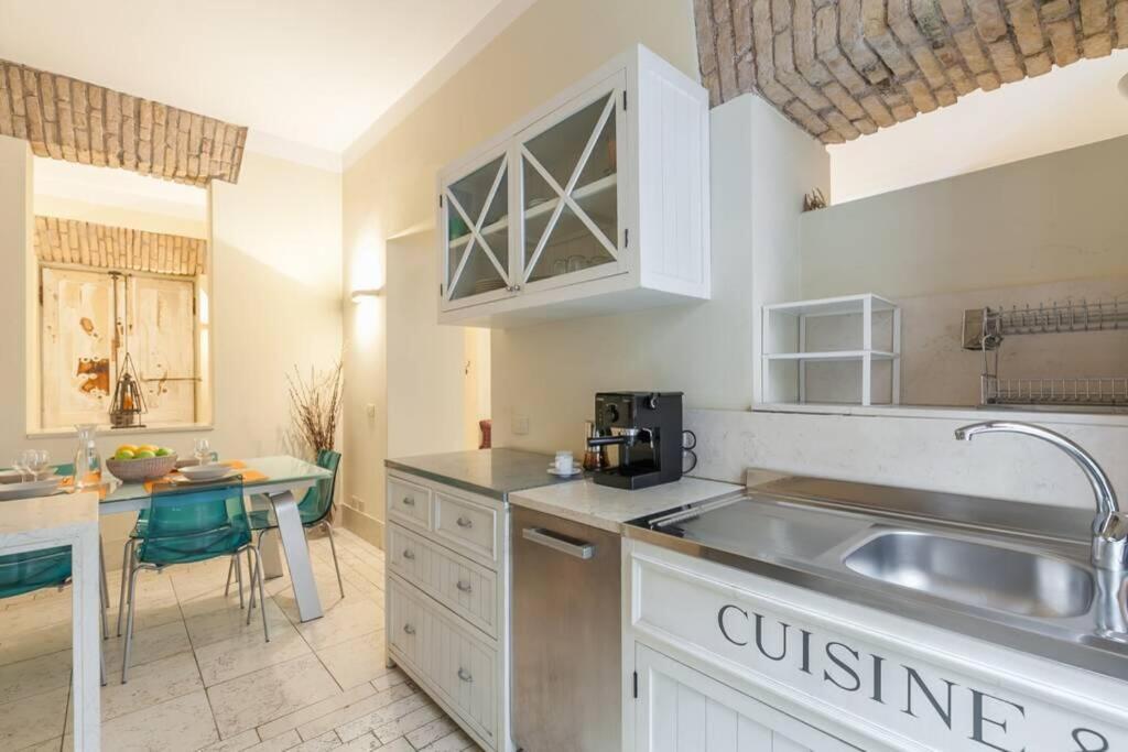 Borgo Pio - Quite And Spacious Rome