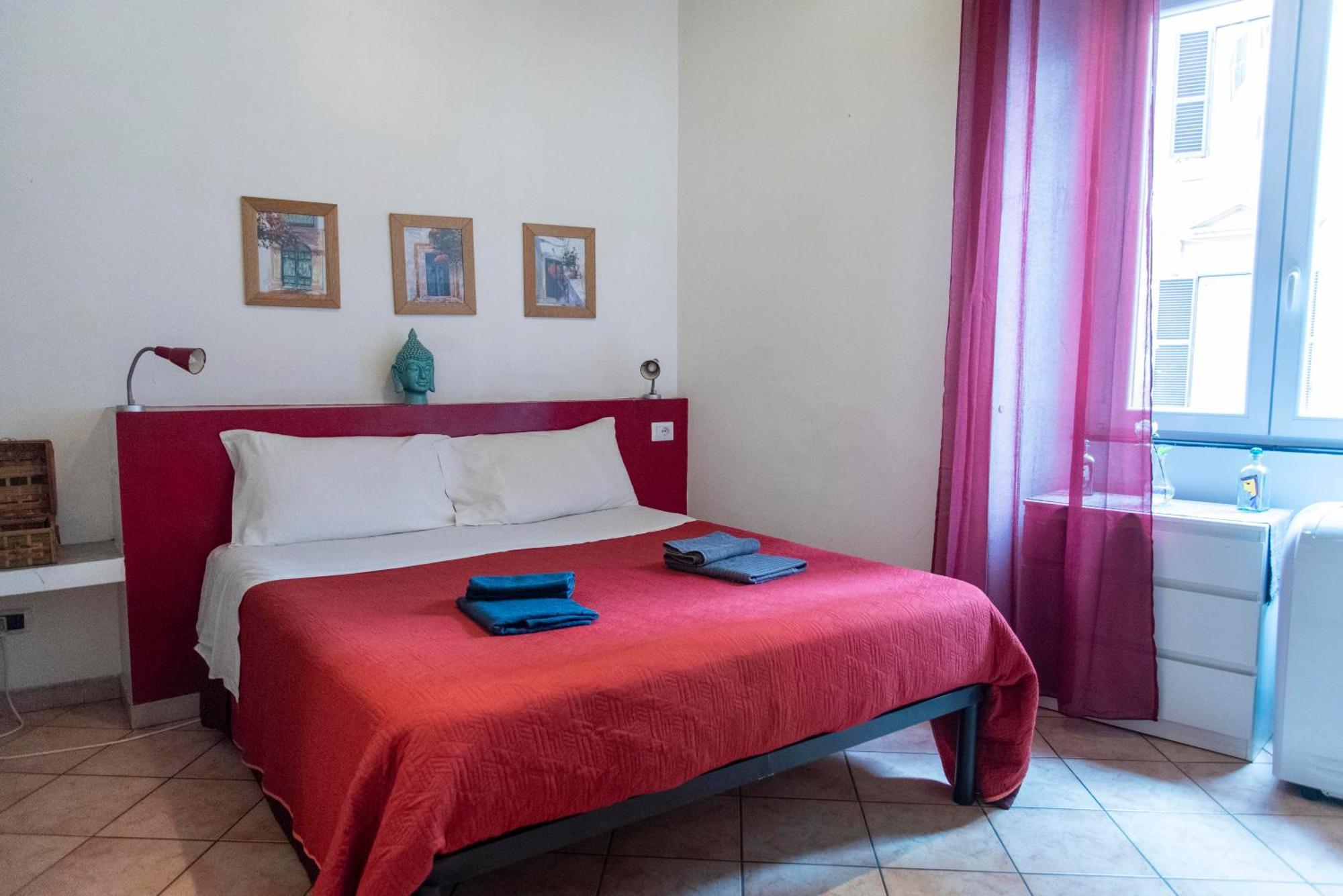 Fruitroom Rome Guest house 3*
