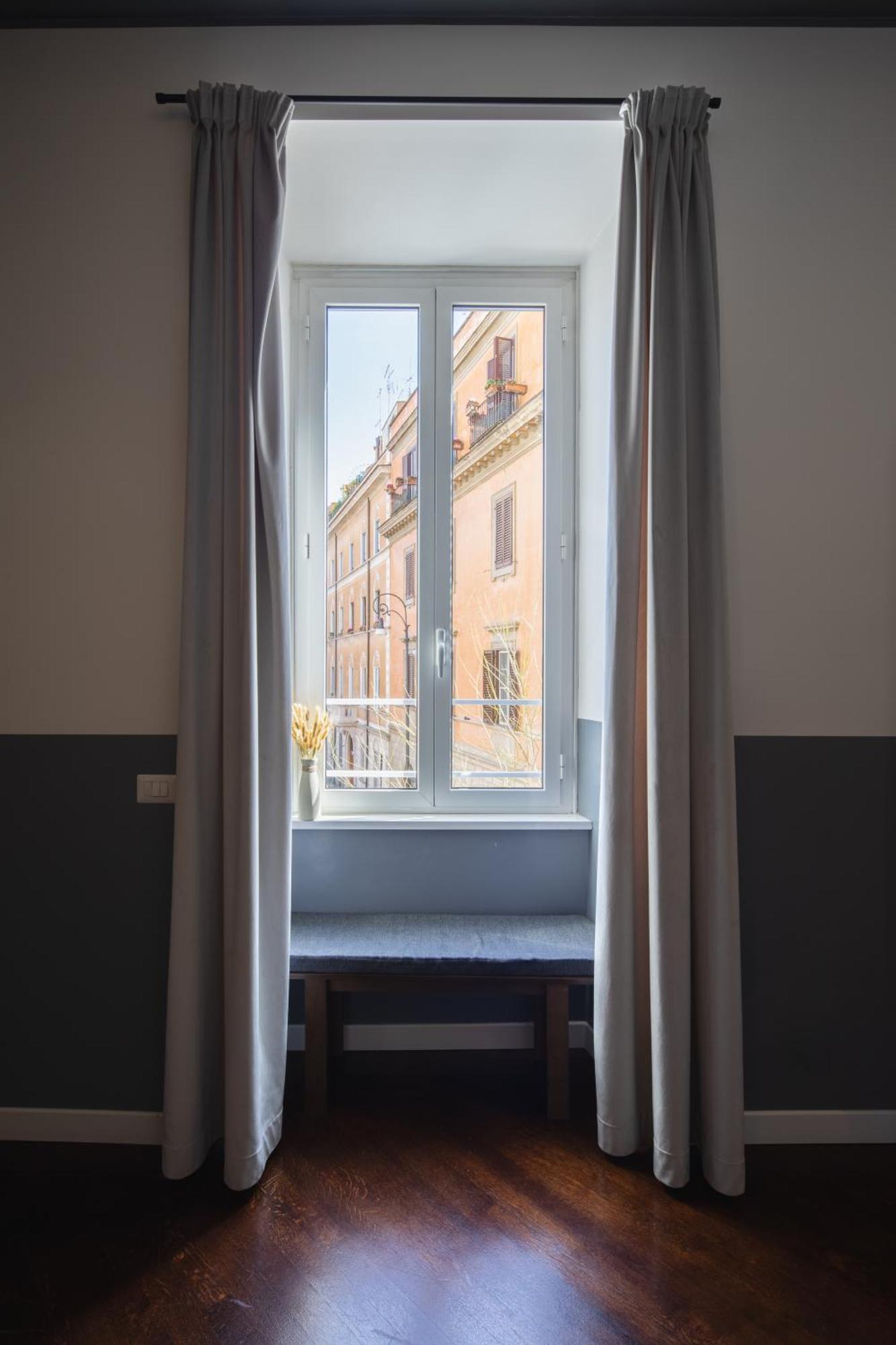 Colosseo Flats And Penthouse Apartment Rome