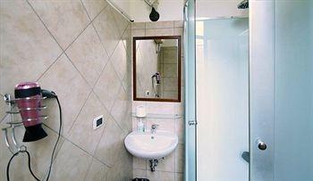 Guest house Furio Camillo Rome