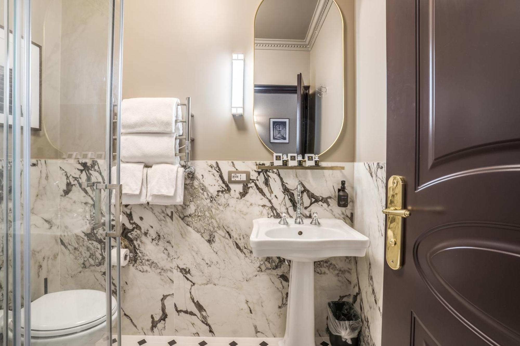 Antica Residenza Del Corso Guest house