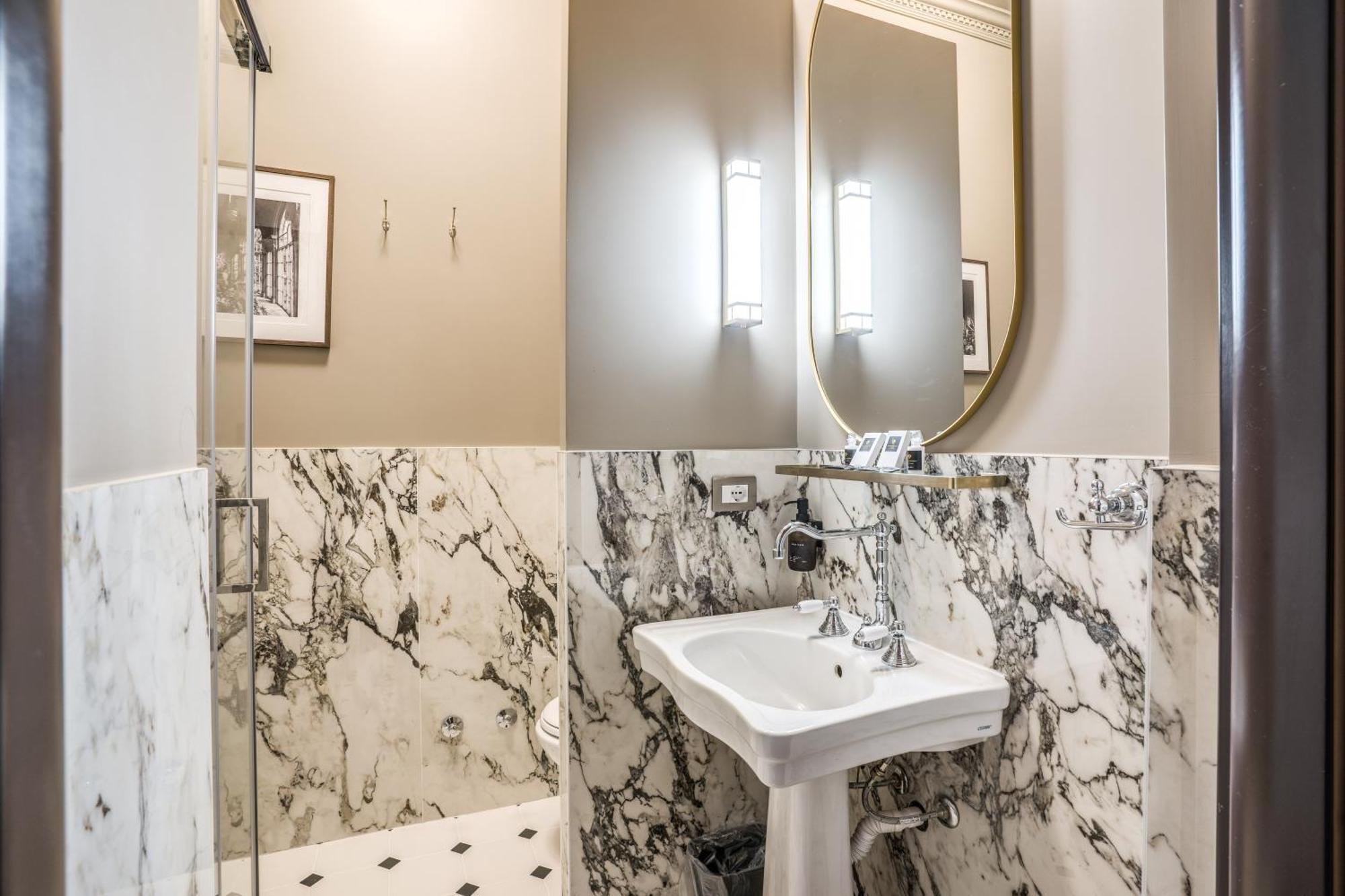 Antica Residenza Del Corso Guest house