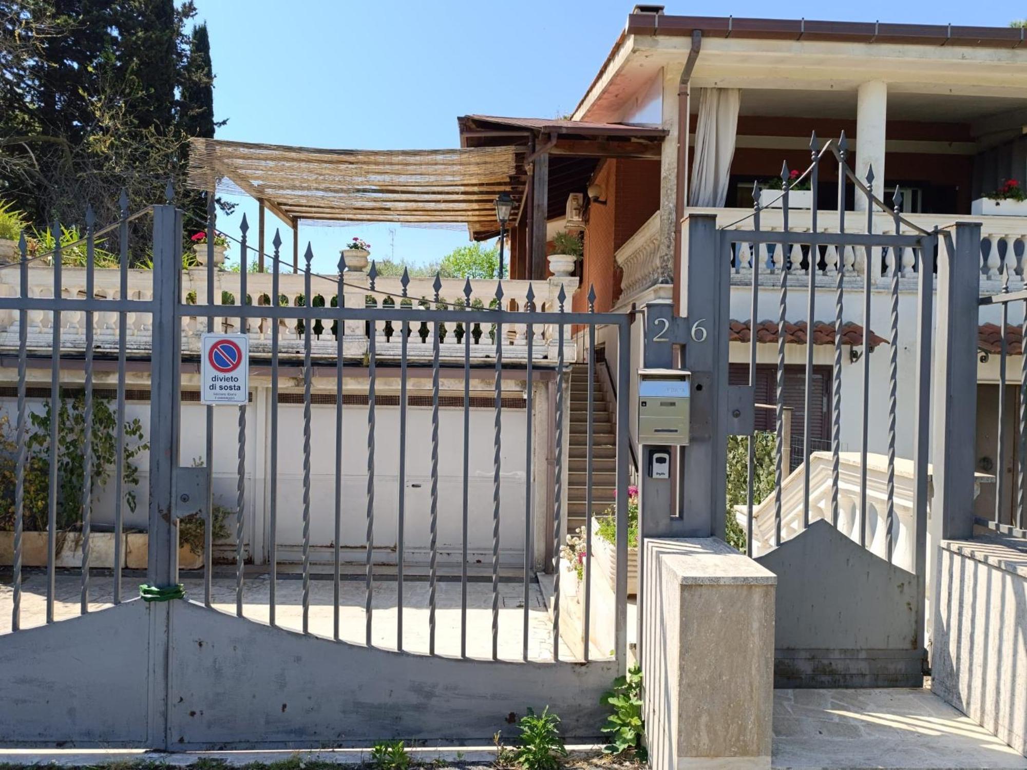 Casa Con Balcone Vista Campagna Free Netflix Apartment *