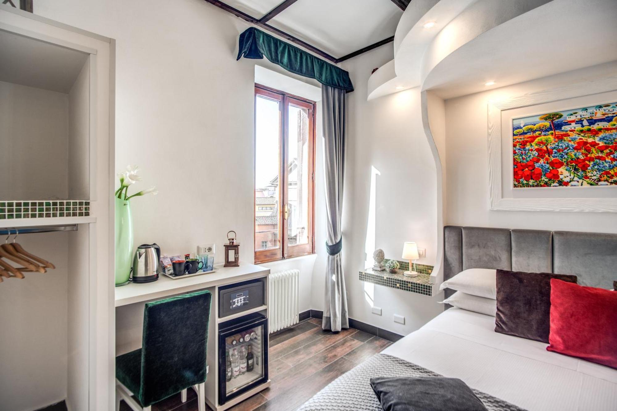 Guest house Piazza Di Spagna Comfort 3*