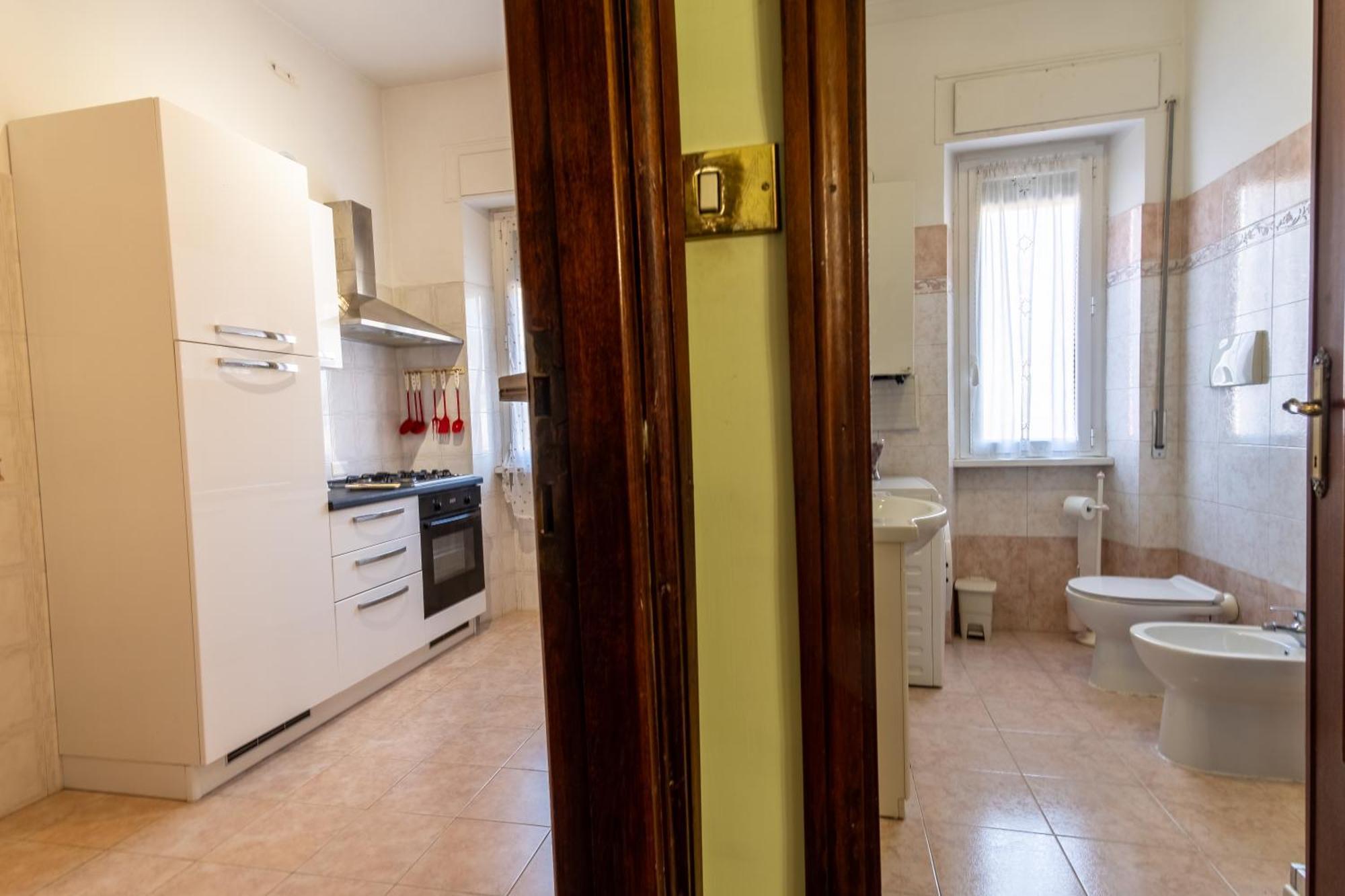 Light Blue - City Center Apartment