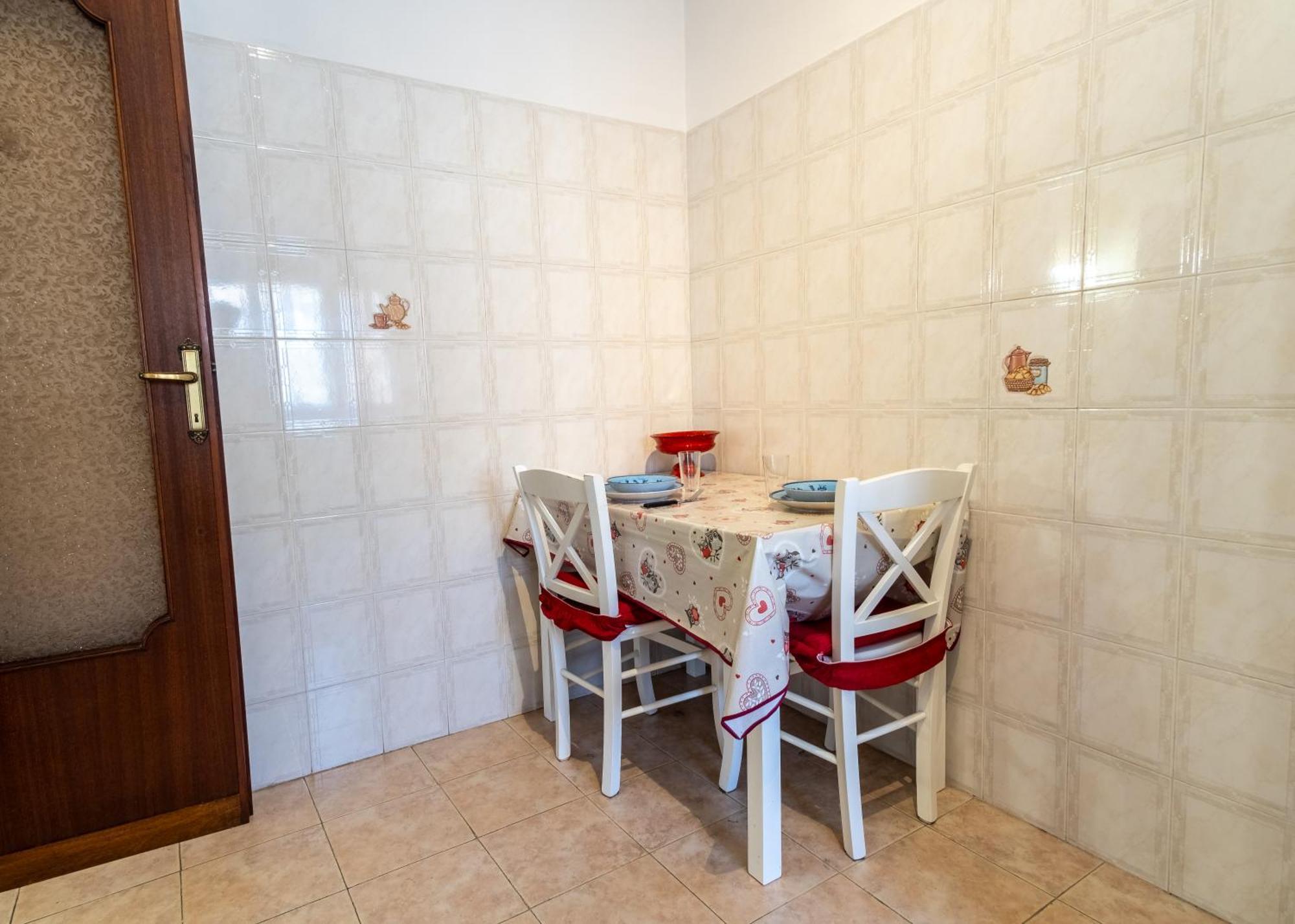 Light Blue - City Center Apartment