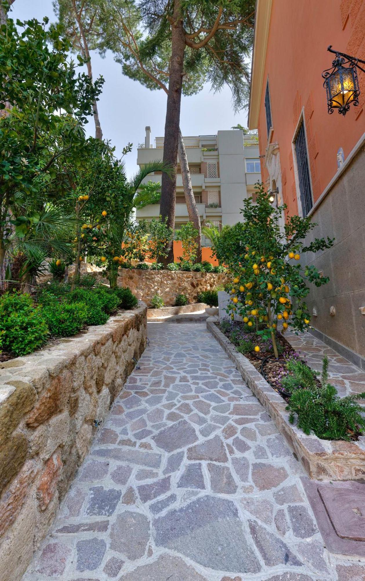 Bed & Breakfast Contessa Arrivabene Antica Dimora 2*