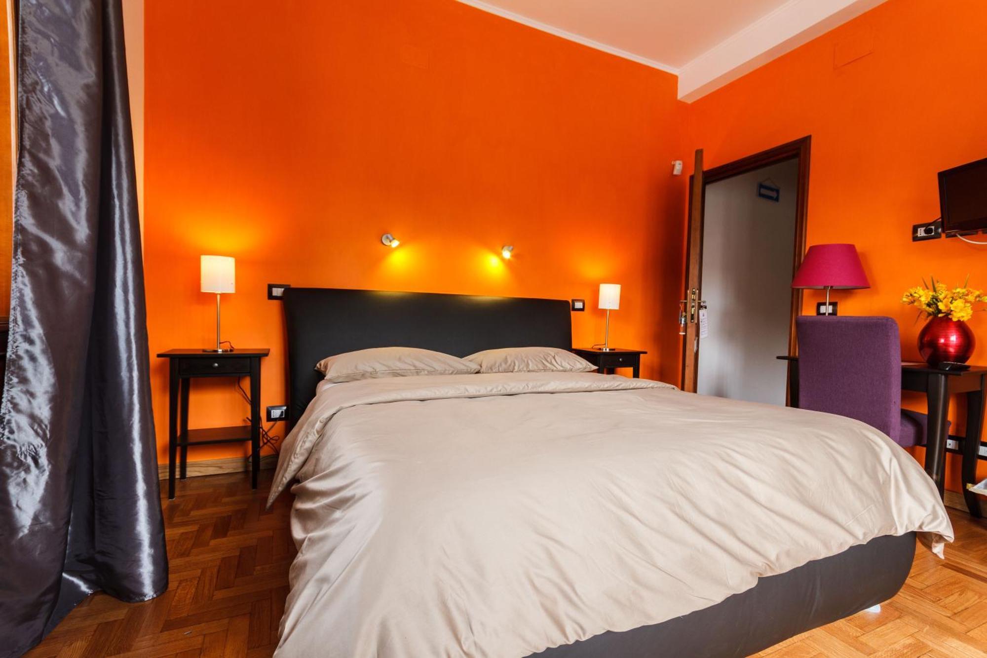 Guest house L'angolo Cortese 2*