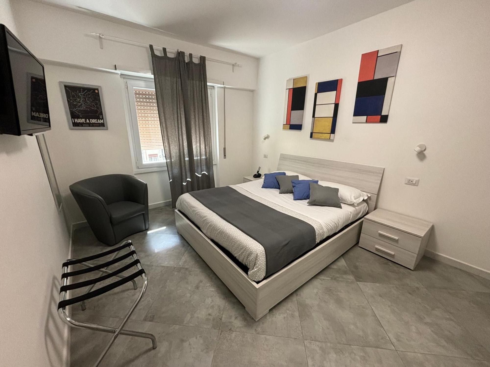 4 Level Roma