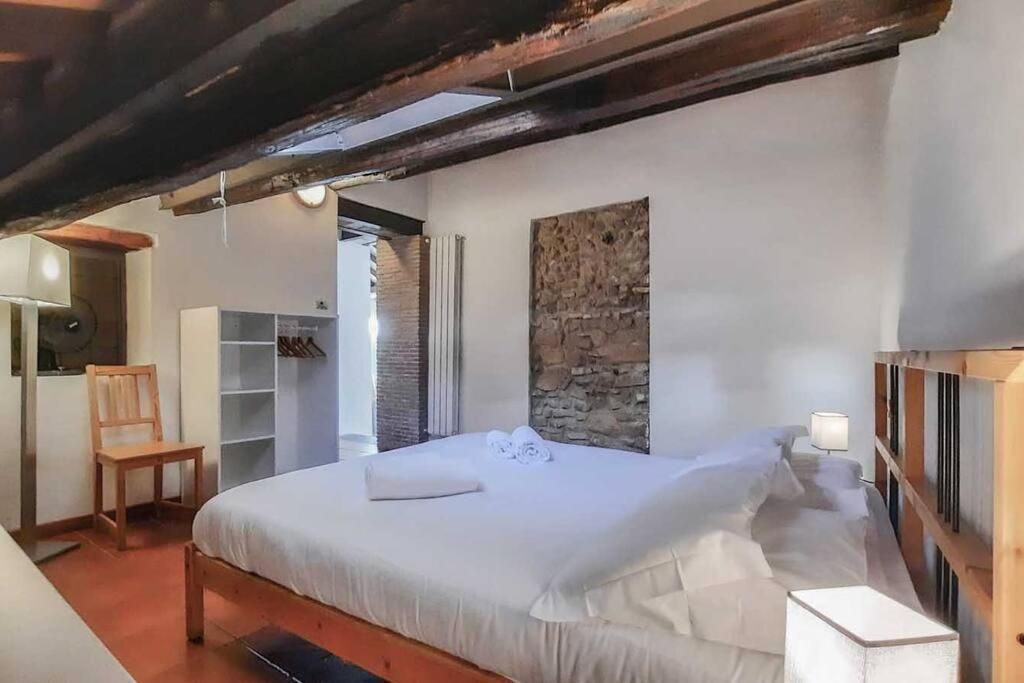 Domus Tempio Deluxe, Centro *