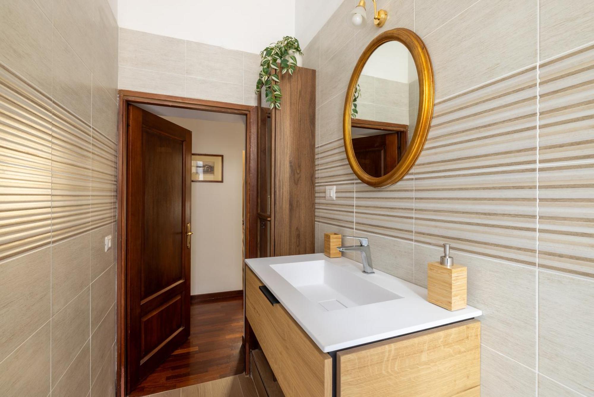 Luxury In The Heart Of - Near Metro A And B Appartamento