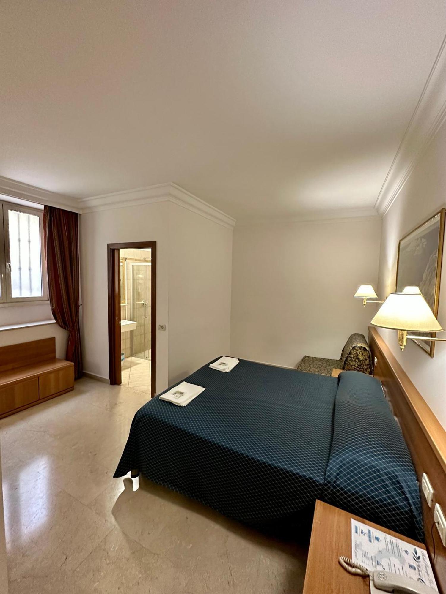 Principe Di Piemonte Hotel Rome