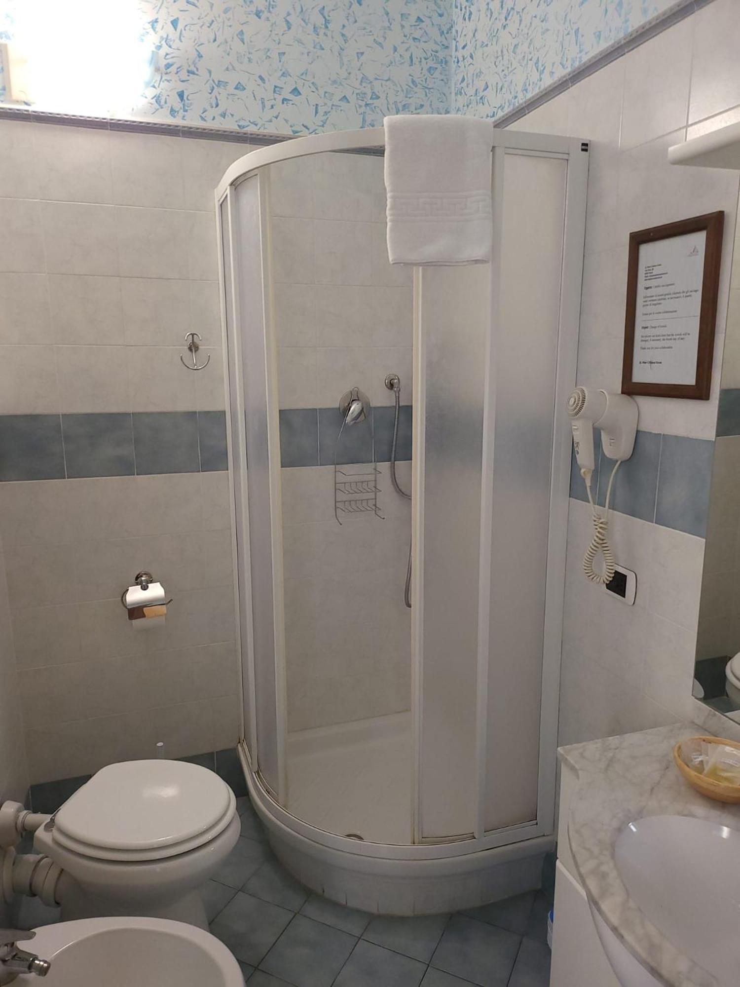 St. Peter's Guest house 2*