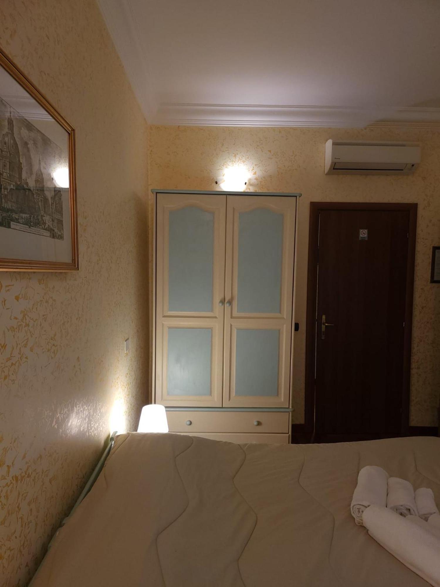 St. Peter's Guest house 2*