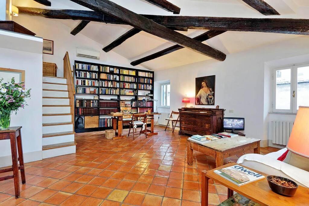 Trastevere Charming Loft | Romeloft Appartamento Roma