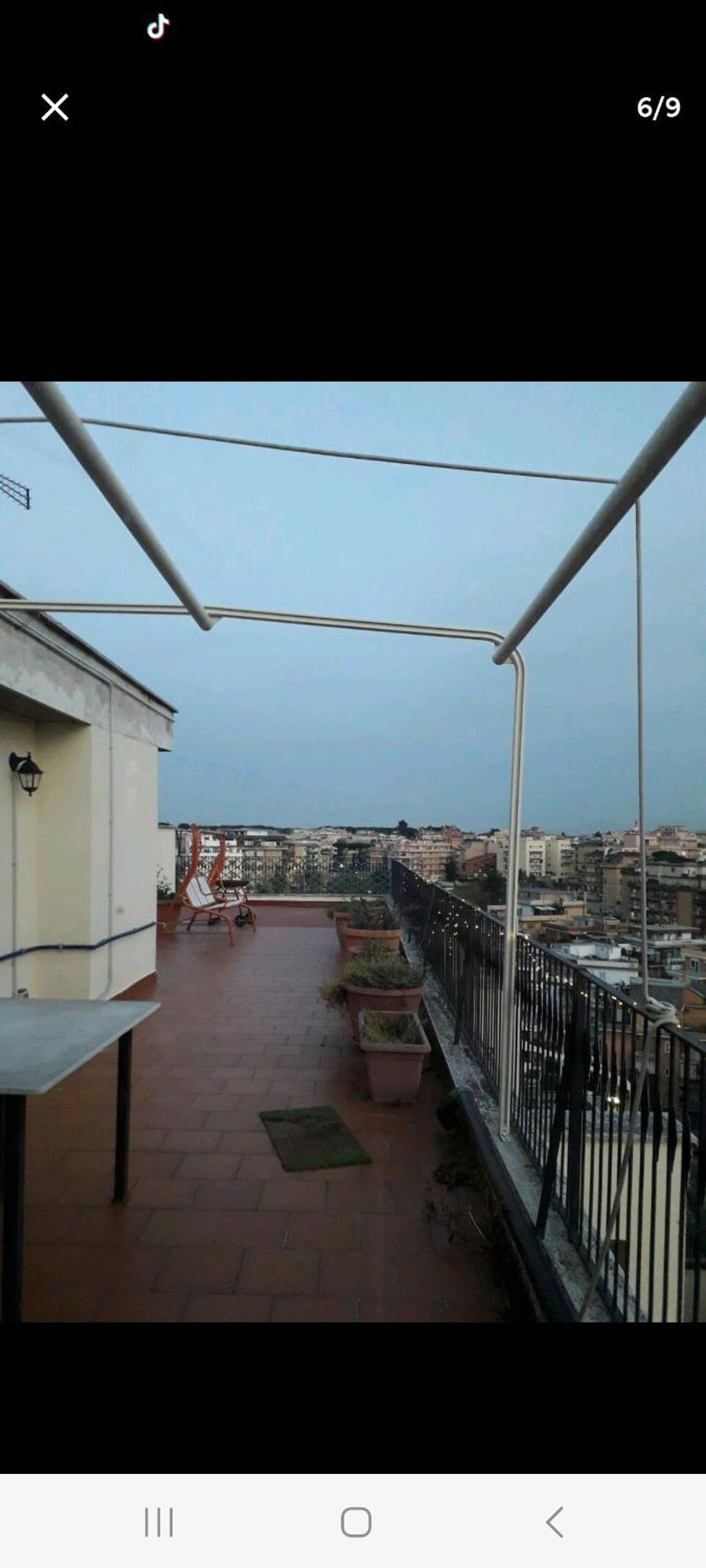 Alloggio in famiglia Stanza In Superattico, Terrazzato, Luminoso, Accogliente, Bagno Privato
