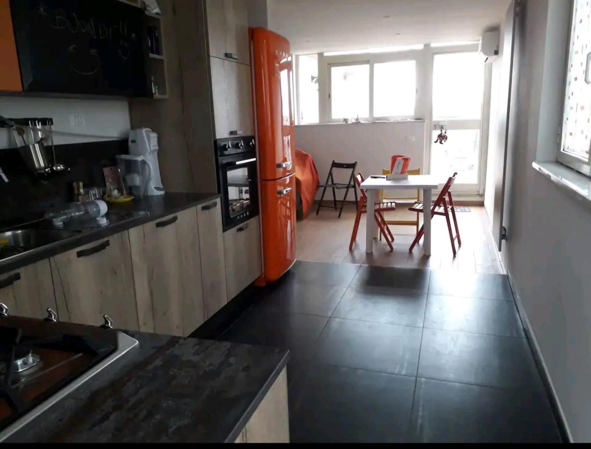 Alloggio in famiglia Stanza In Superattico, Terrazzato, Luminoso, Accogliente, Bagno Privato