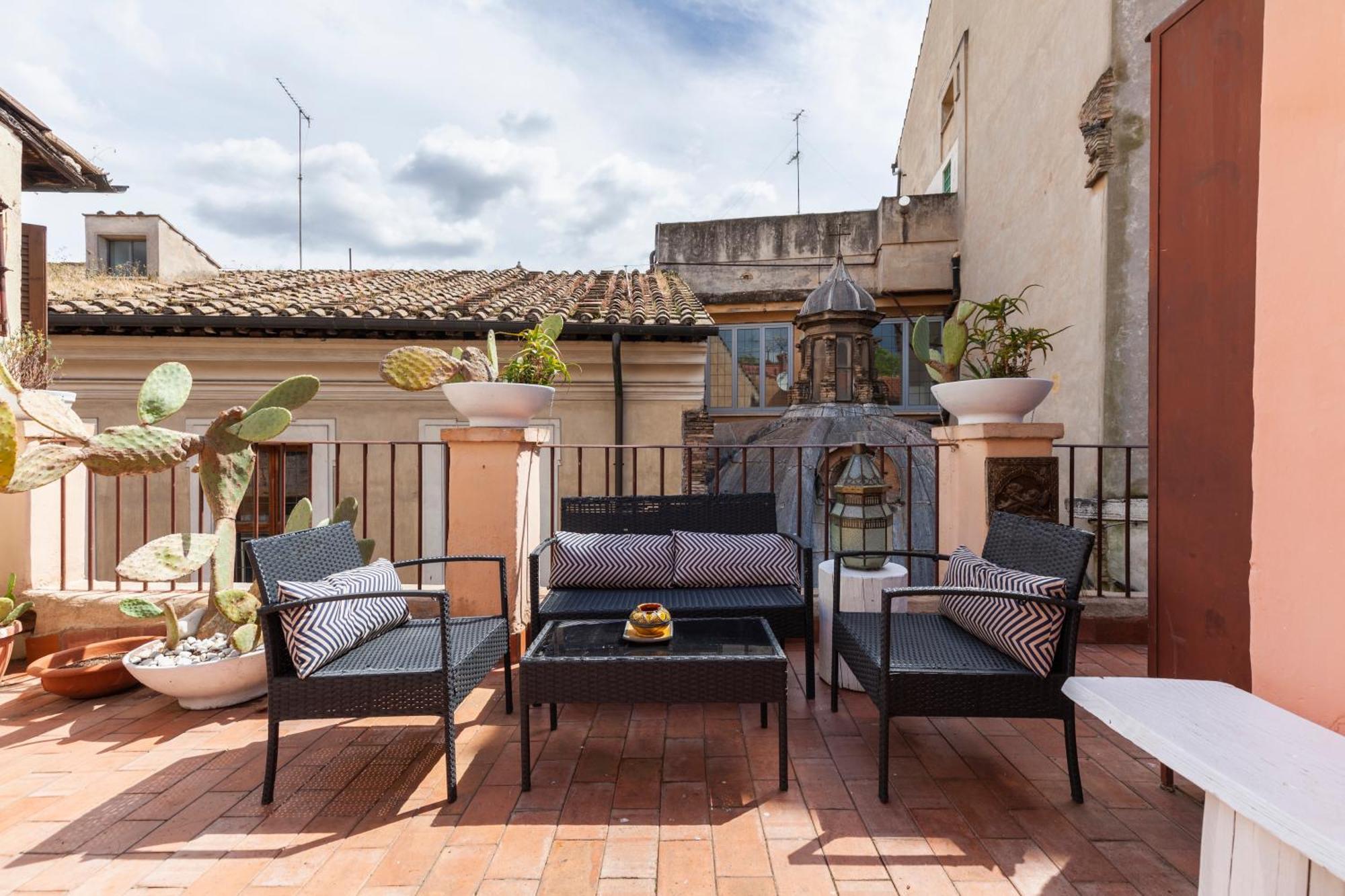 Campo Dei Fiori Splendid Apartment Rome