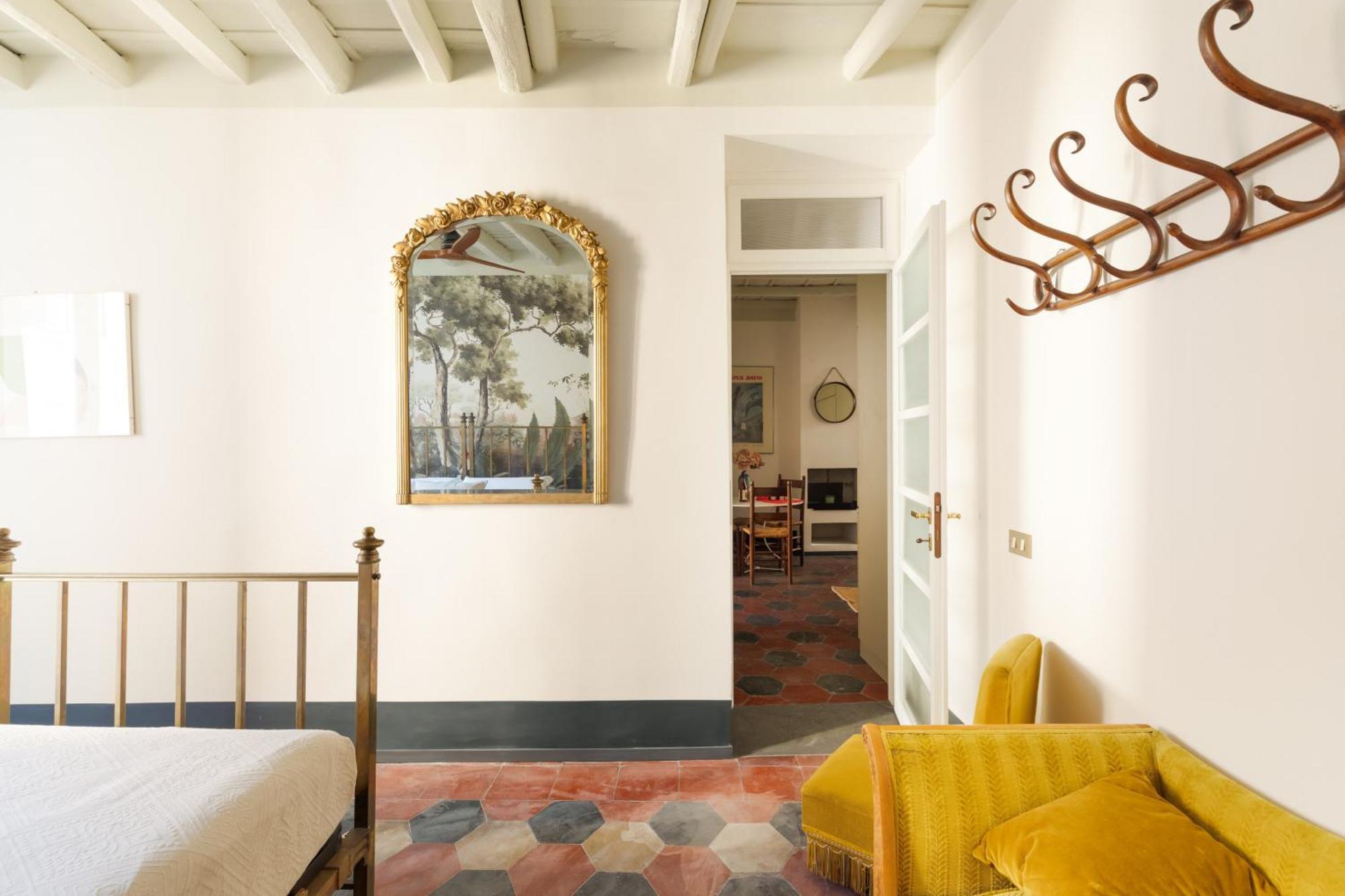 Apartment Charming Design In Monti Rome
