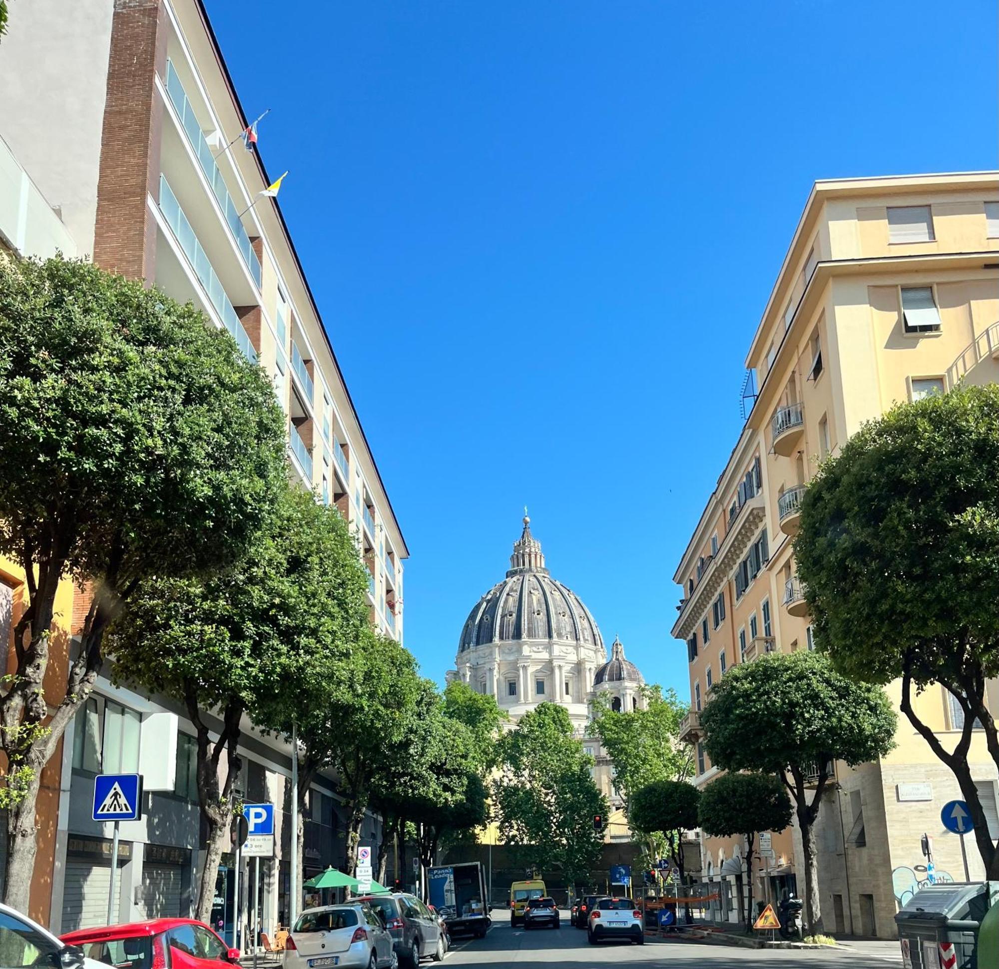 Massi Vatican House * Rome