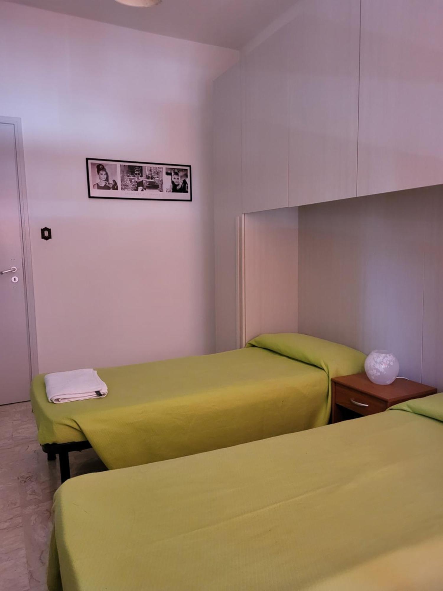 Sweet Tiburtina Station Guest house *