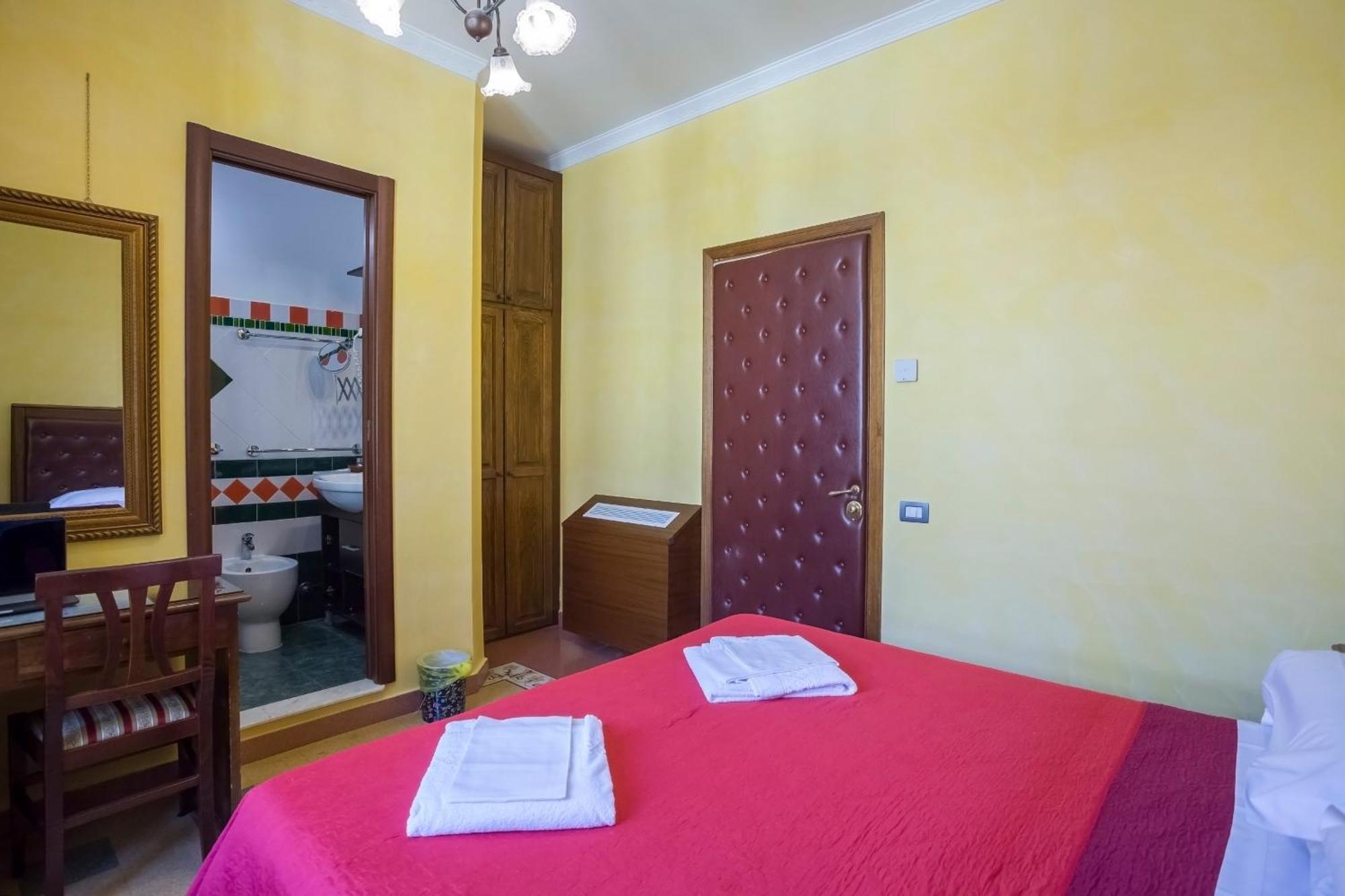 Anthony Guest house 2*