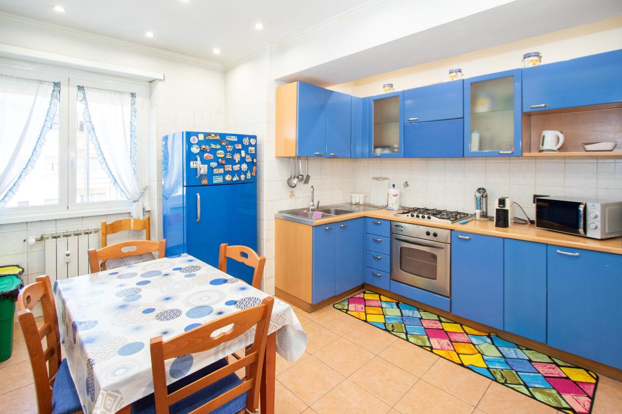 Sweet Apartment *
