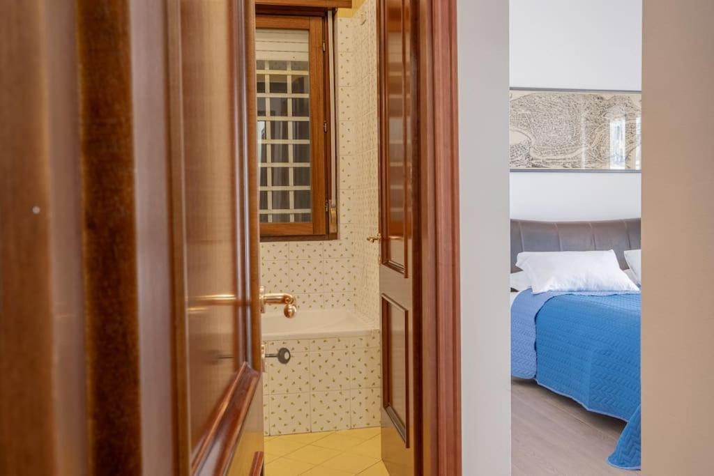Apartment Da Cecilia Alla Piramide Cestia