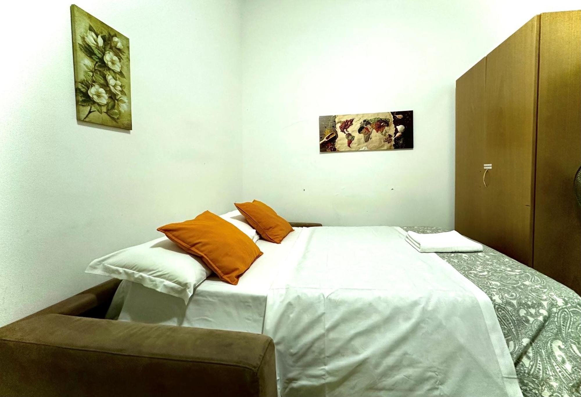 4 Bed Luxury Near Colosseum Appartamento