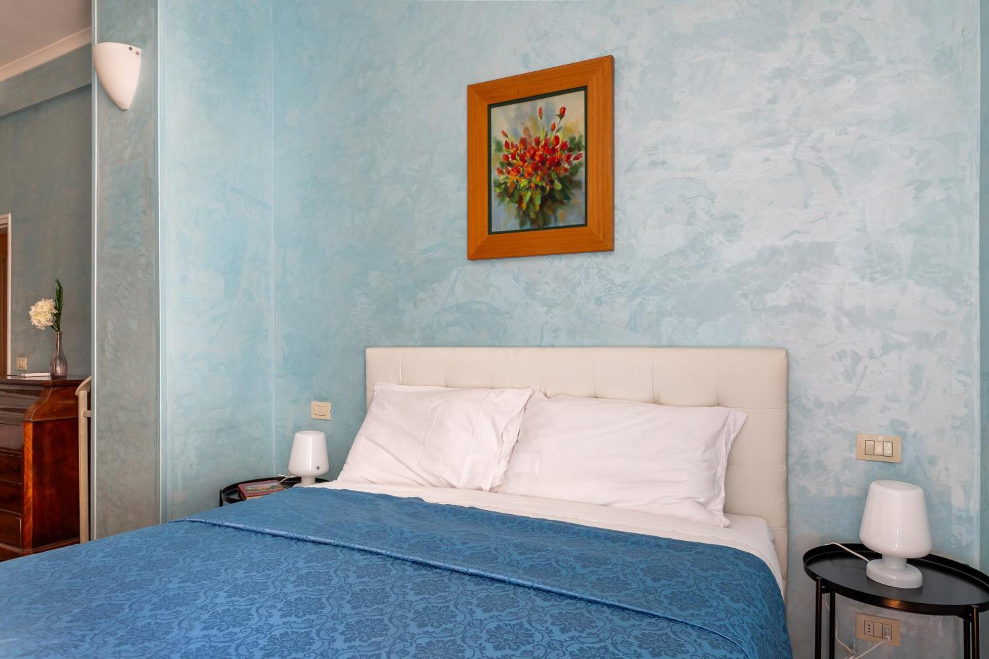 Iflat Bright & Comfortable Navona