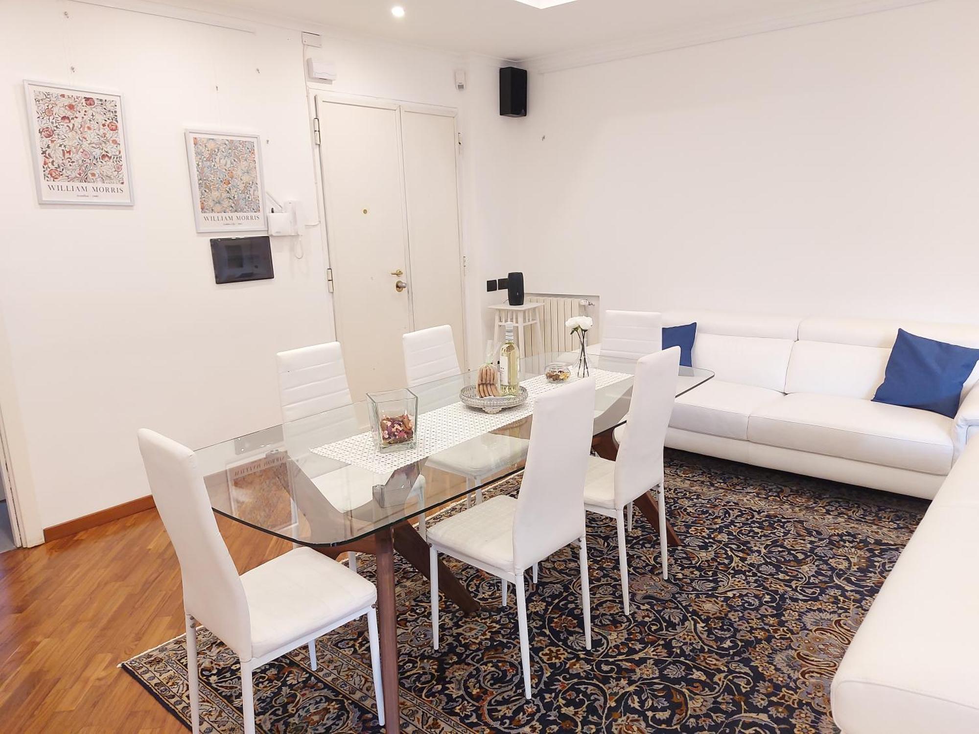 Vatican White Apartment Rome