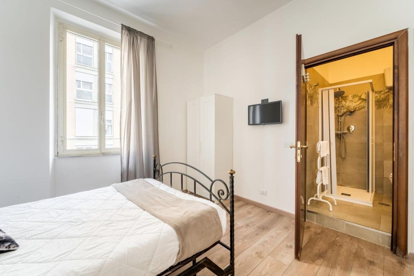 Piramide Guest house