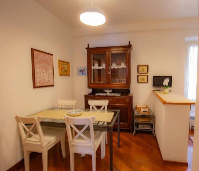 Dimora Al Colosseo, 2 Bedrooms Apartment *