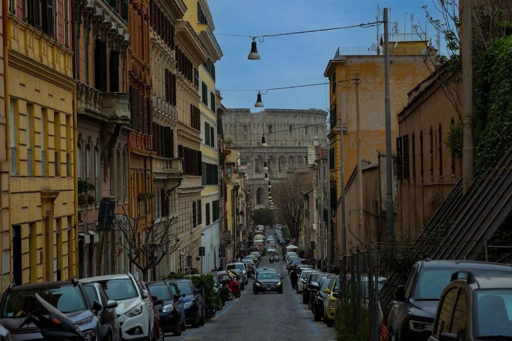Dimora Al Colosseo, 2 Bedrooms Rome