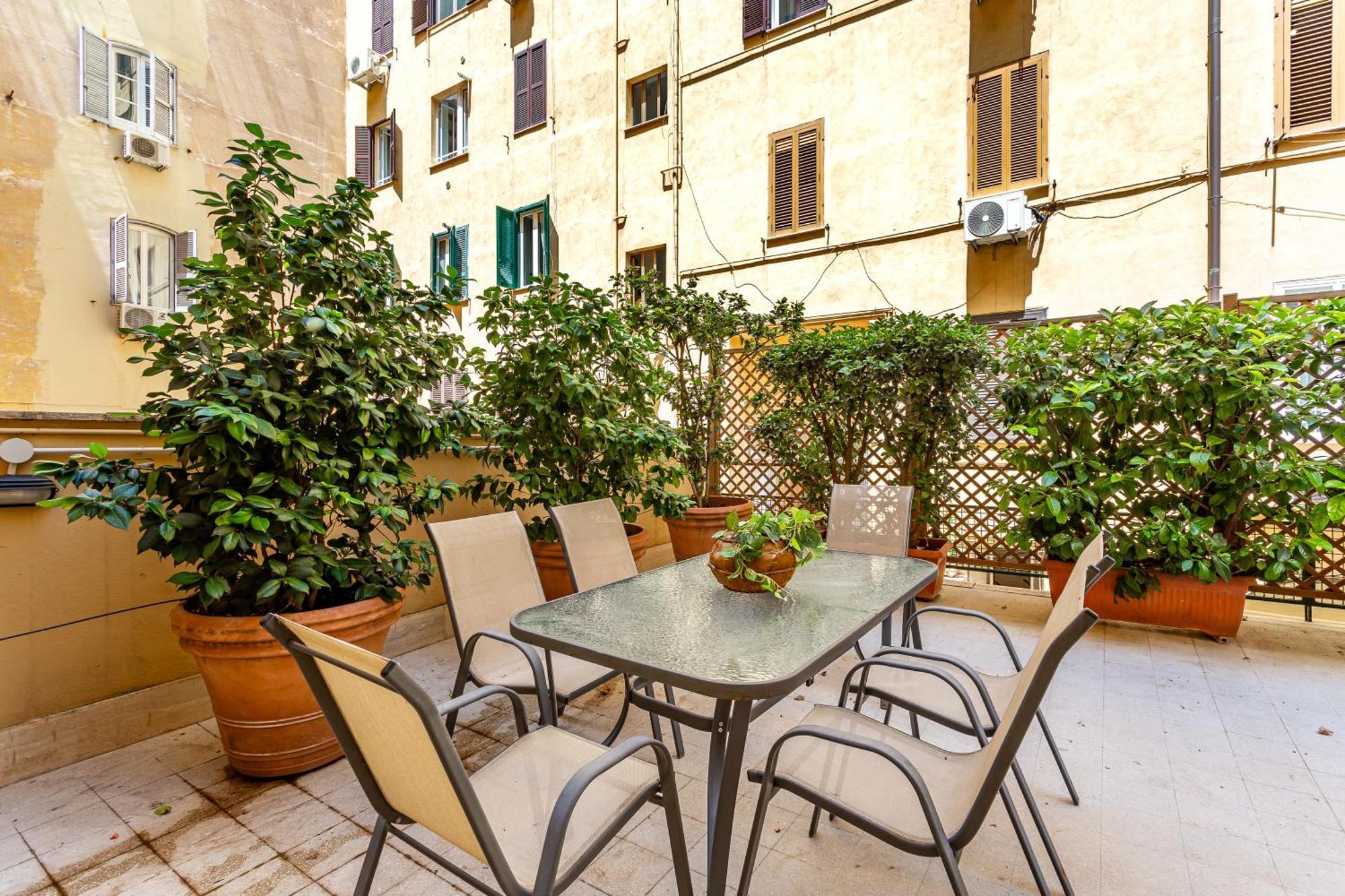 Iflat Vatican Spacious With Terrace *