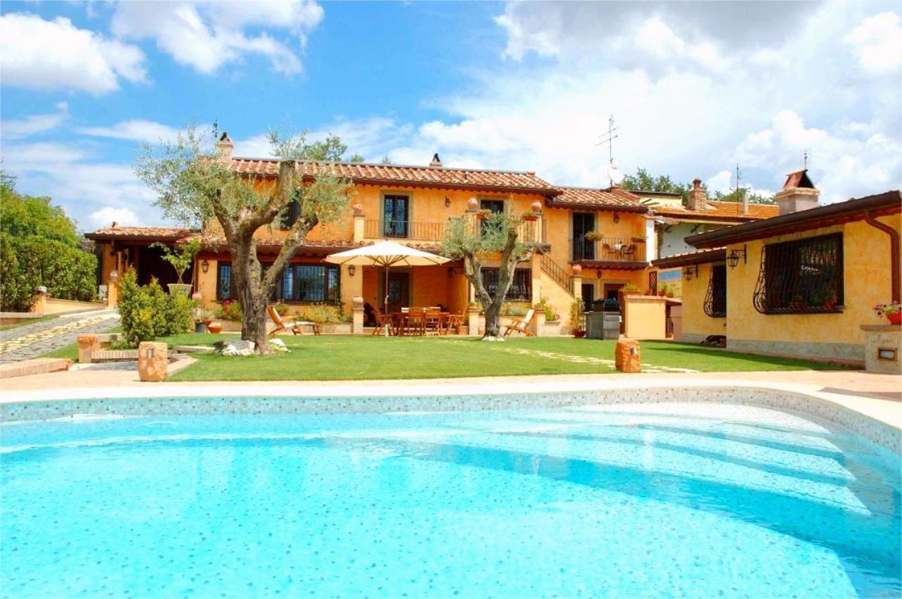 La Valle Dei Casali Bed & Breakfast 3*
