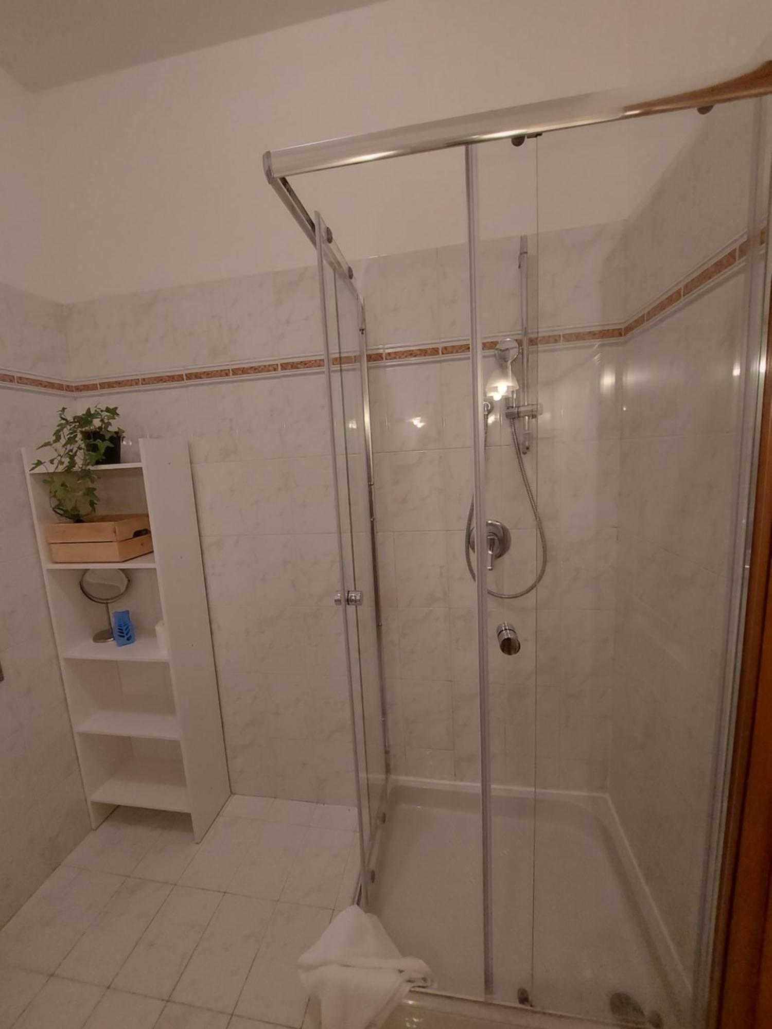 Vatican Pittore House Apartment