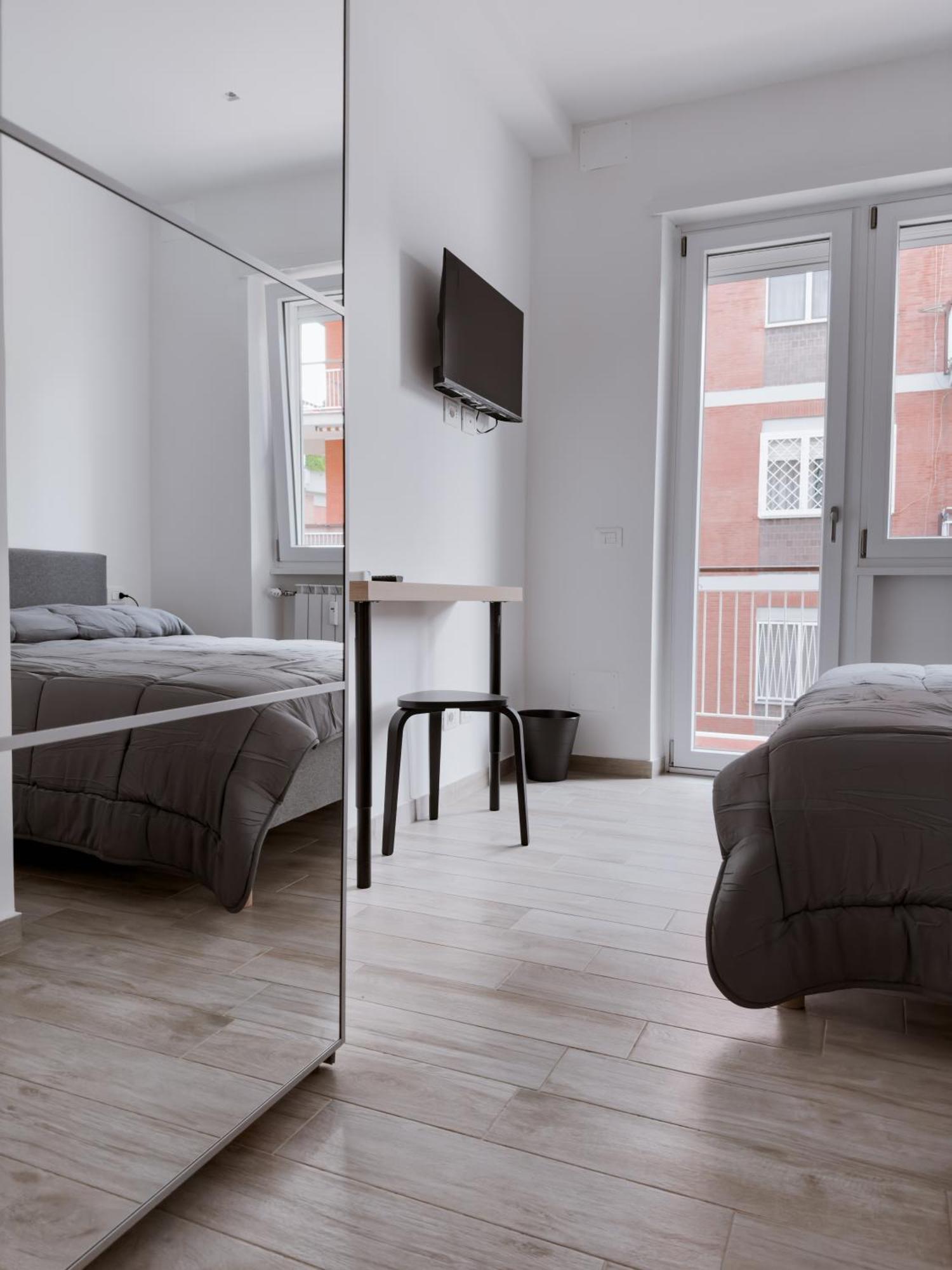 Flora's Apartment