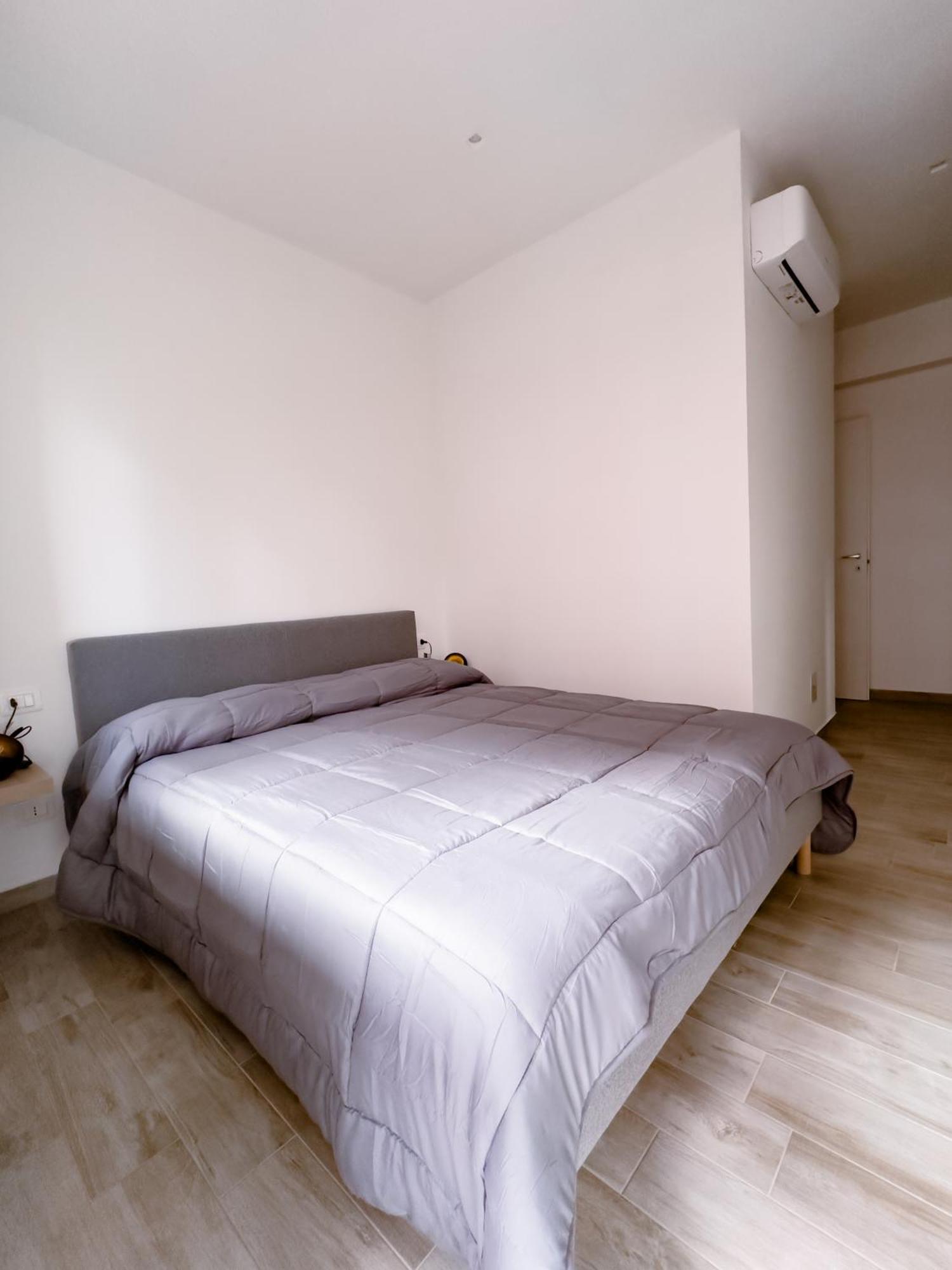 Flora's Apartment