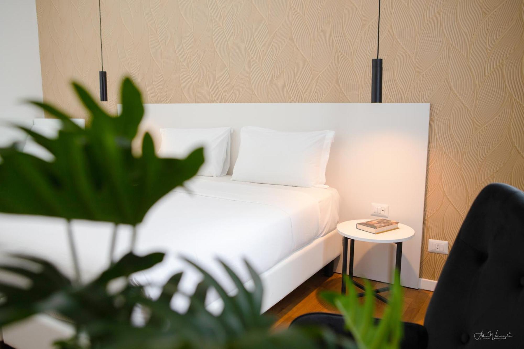 Magikrooms Topaz Rome