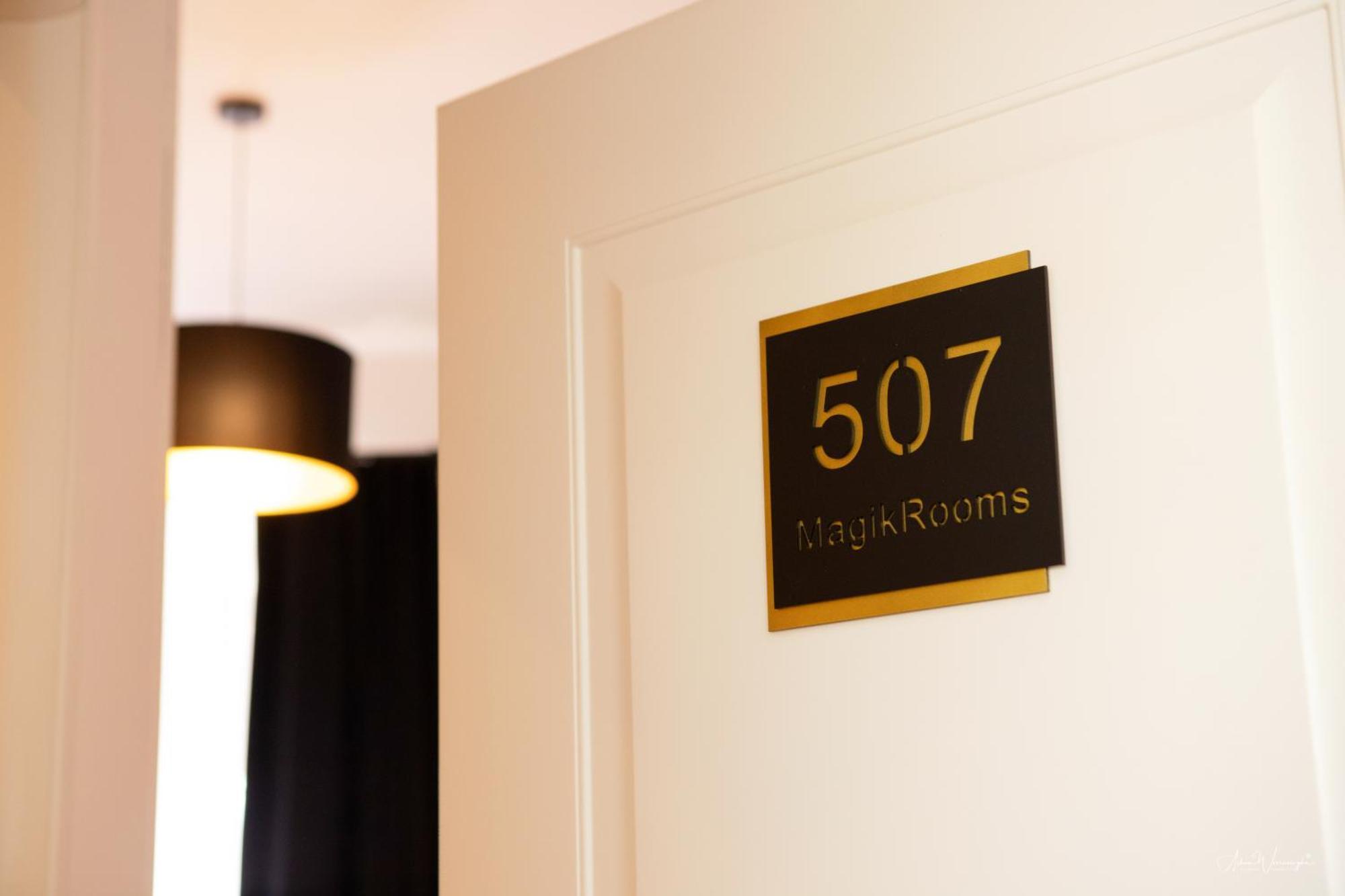 Magikrooms Topaz Guest house *