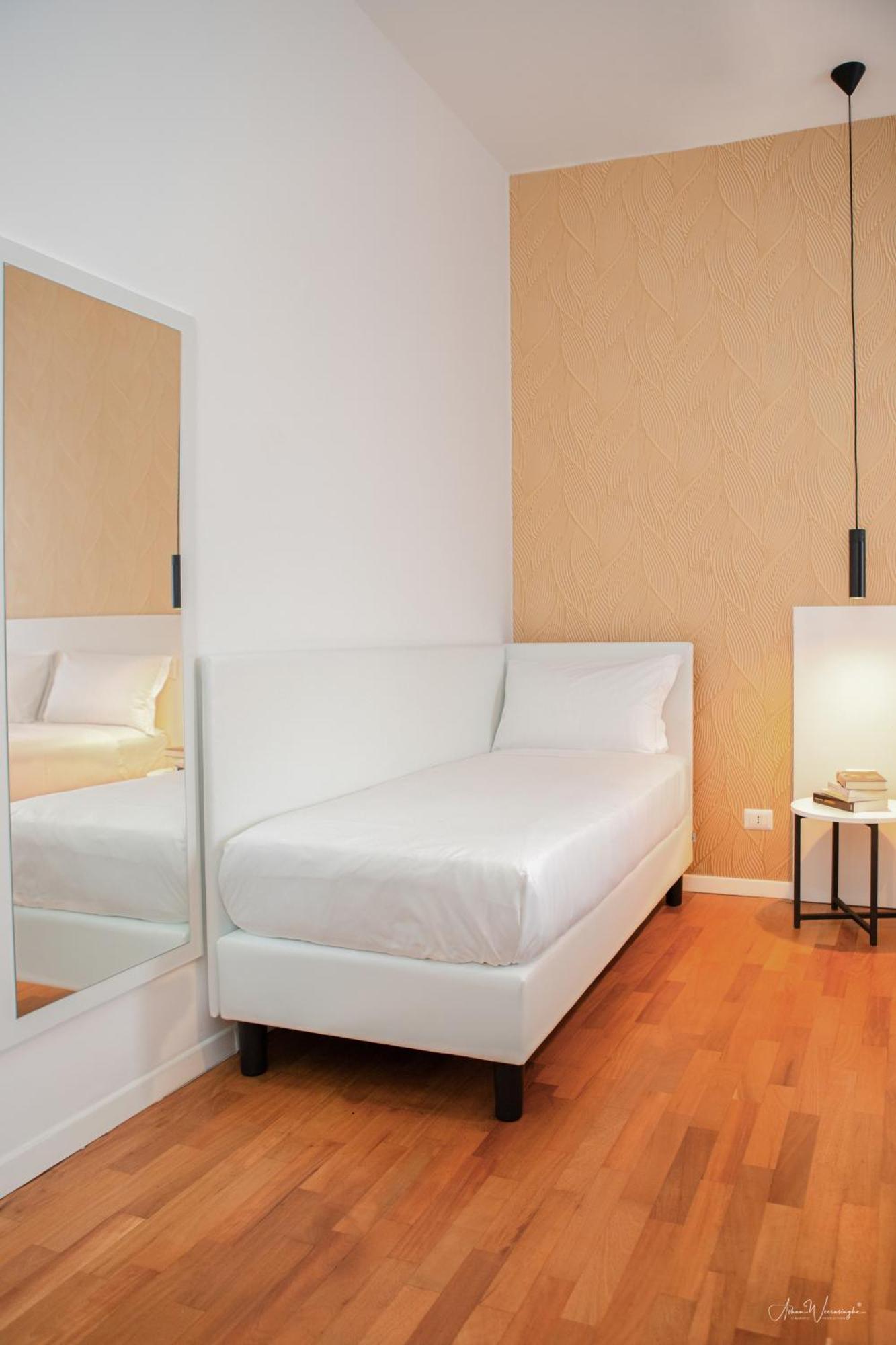 Guest house Magikrooms Topaz Rome