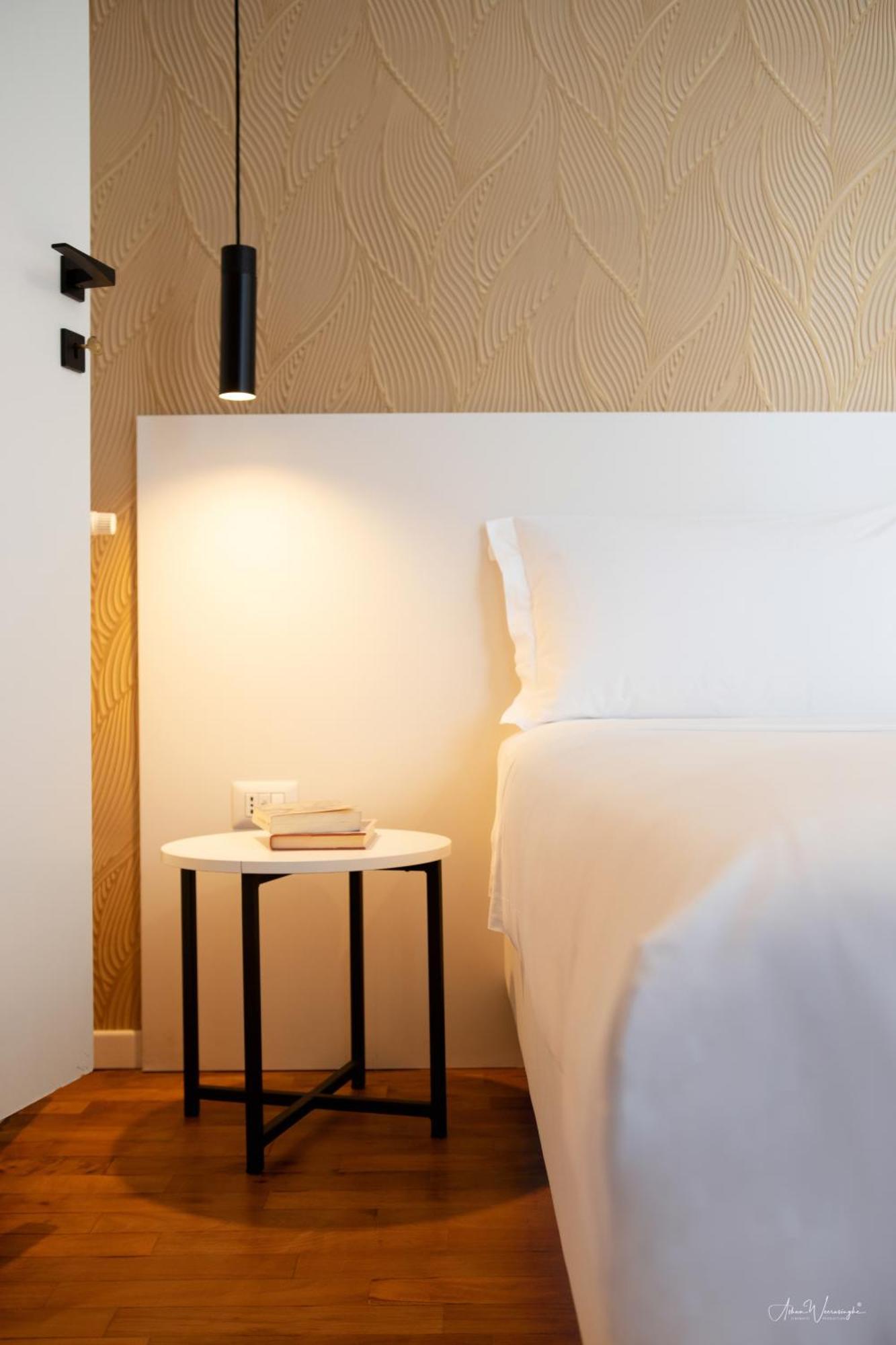 Magikrooms Topaz Guest house