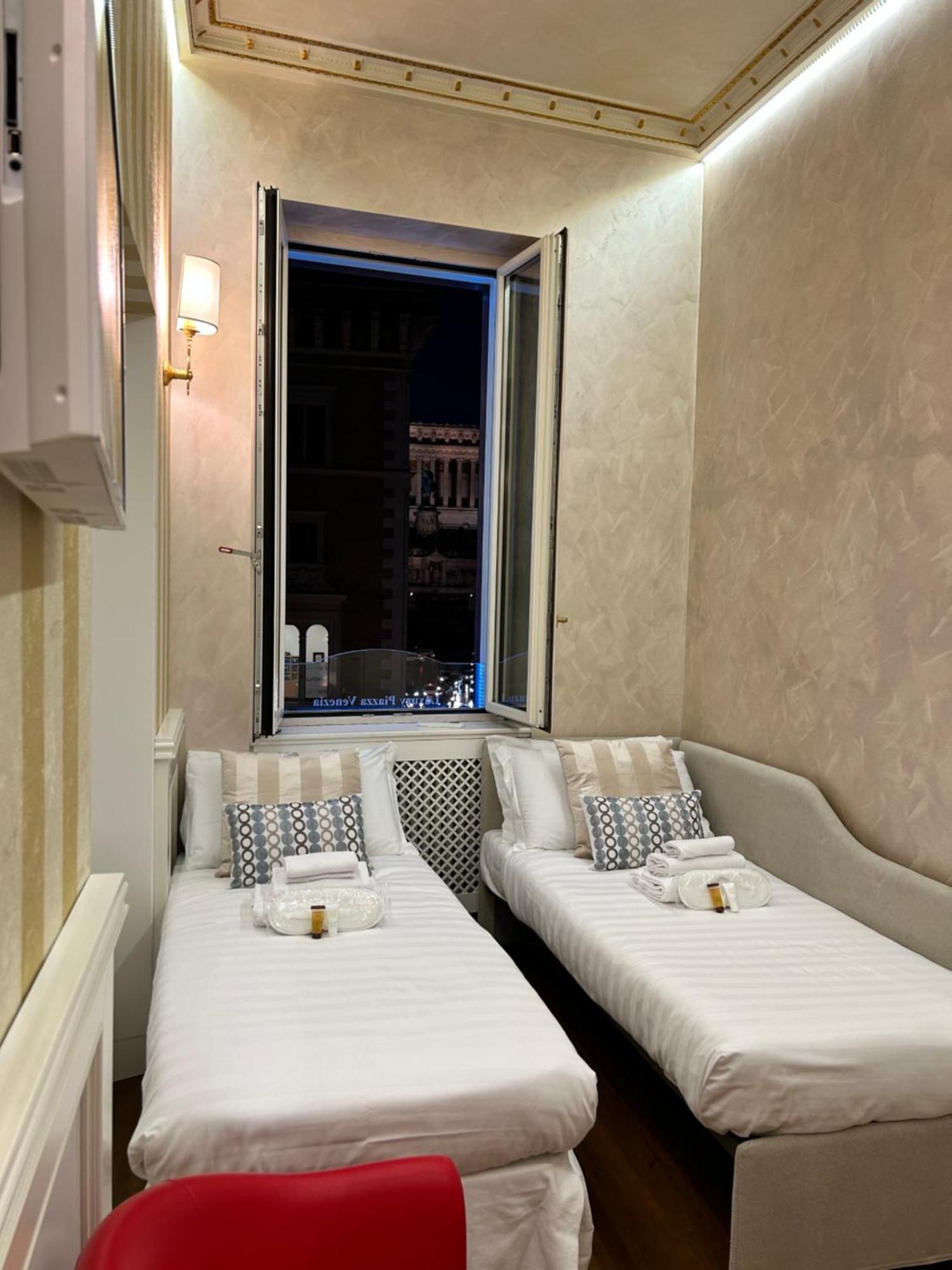 Piazza Venezia Luxury * Rome