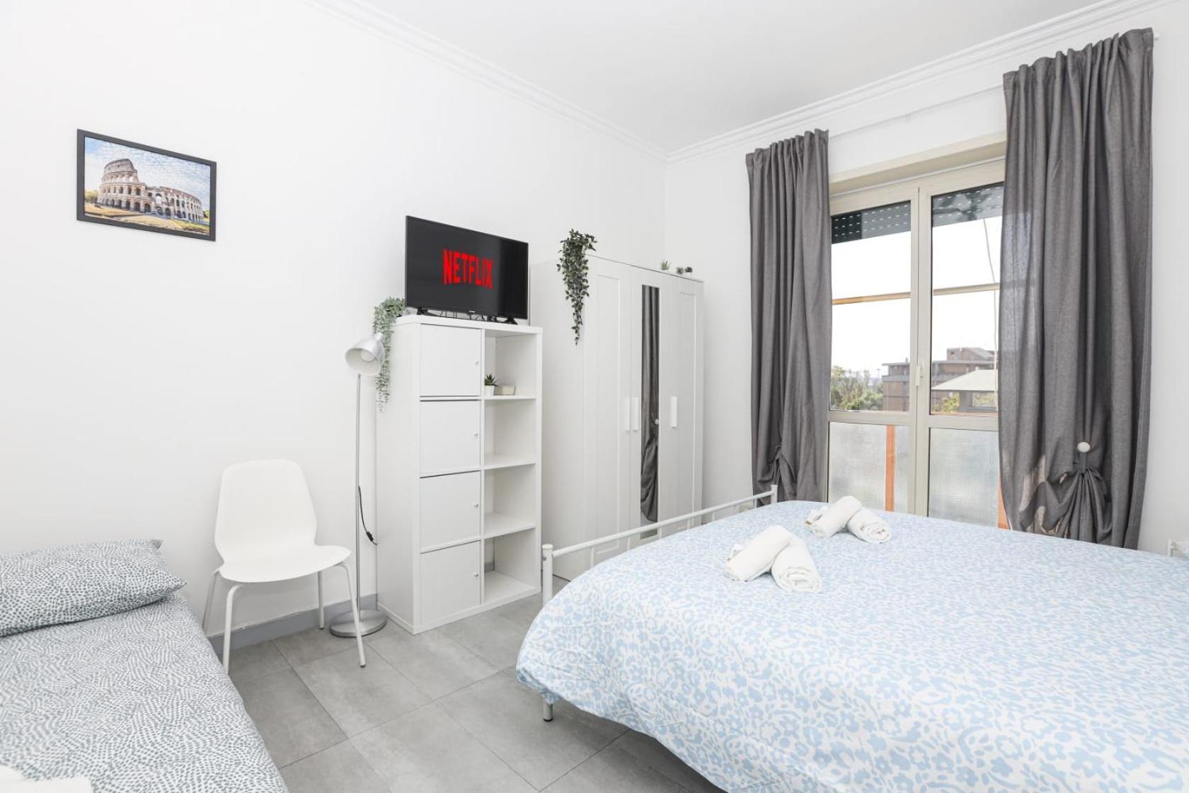 Apartment Aeterna - Metro A , 20 Min To The Center - Tourist Tax Included - Free Wi-fi Rome