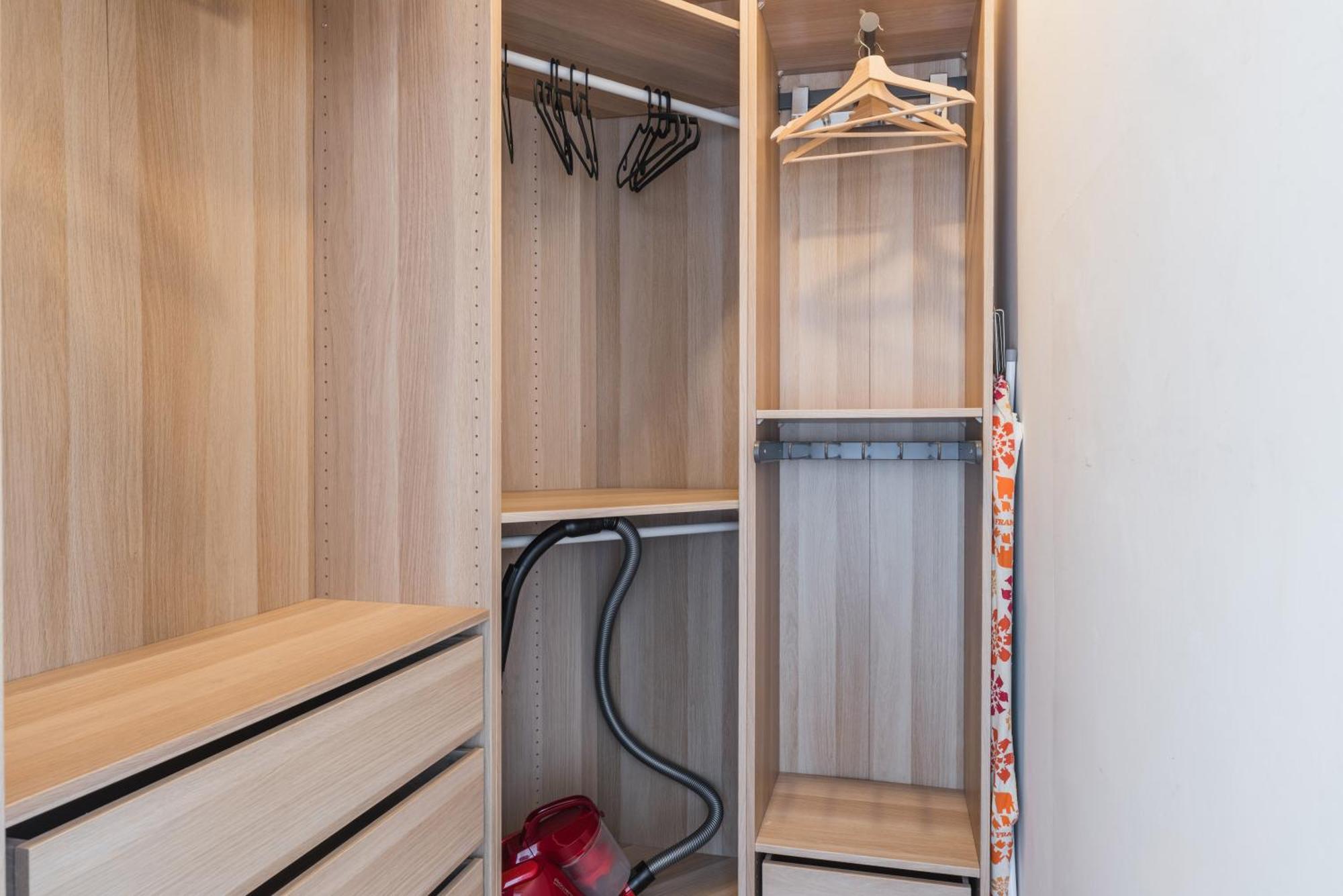 Elegant Hideaway Steps From St Peter
