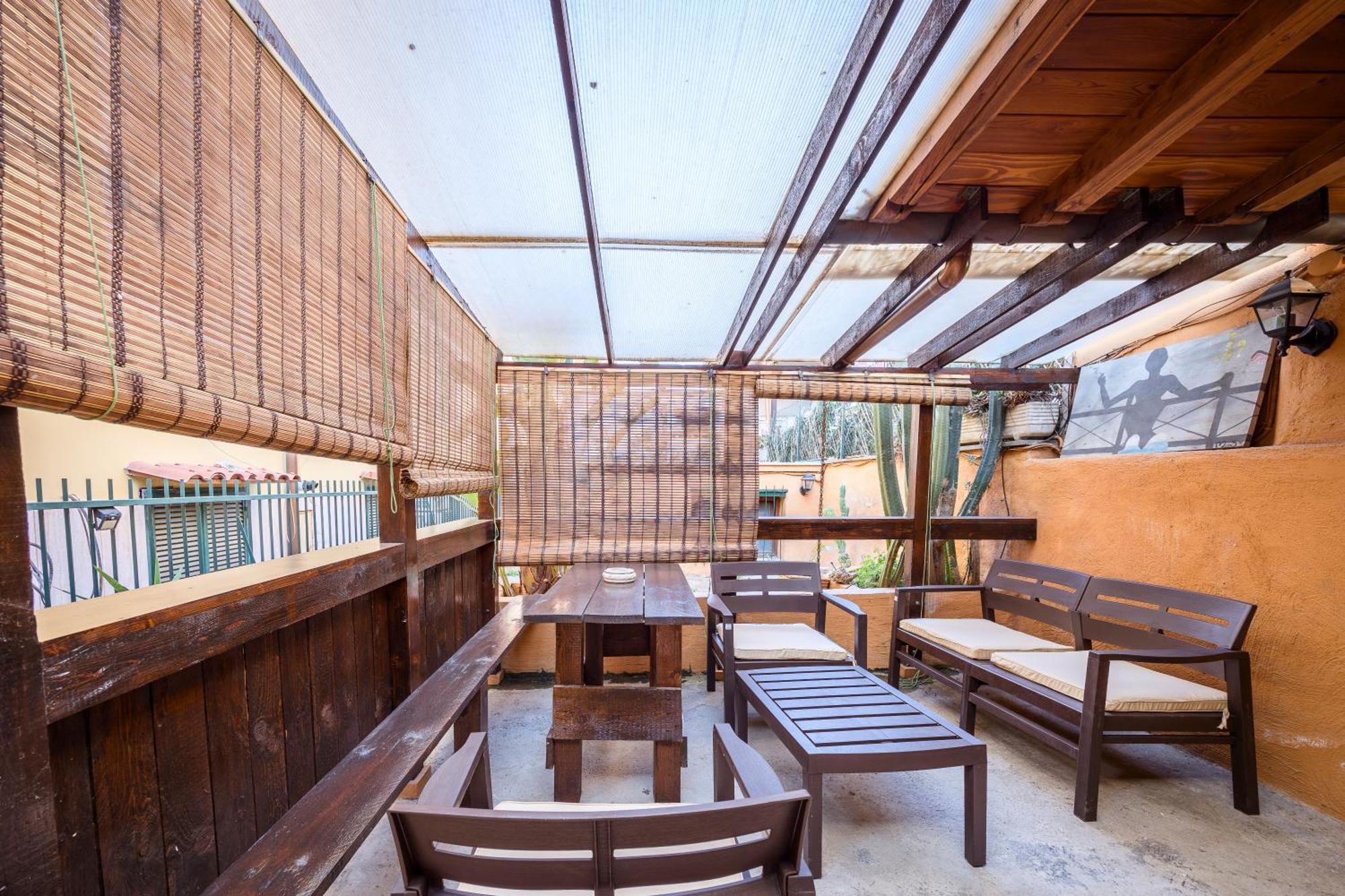 Apartment A 100mt Dalla Metro C Loft Grazioso E Giardino